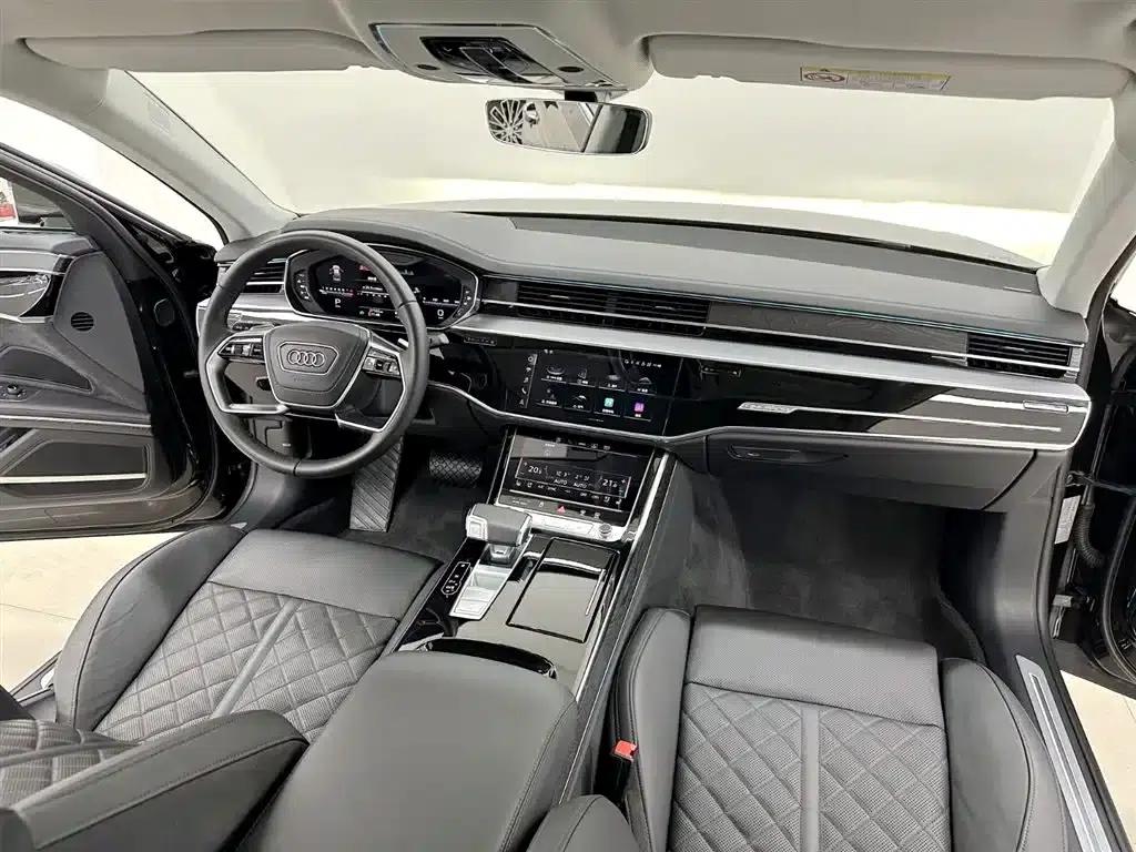 2023 Audi A8 A8L 50 TFSI quattro Premium Edition — миниатюра 14