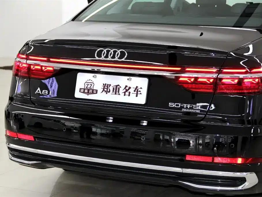 2023 Audi A8 A8L 50 TFSI quattro Premium Edition — миниатюра 33