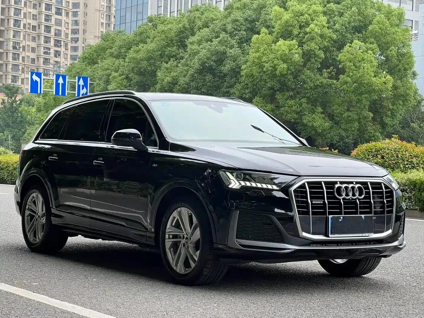 Audi Q7 2023 45 TFSI quattro S line Sport — миниатюра 2