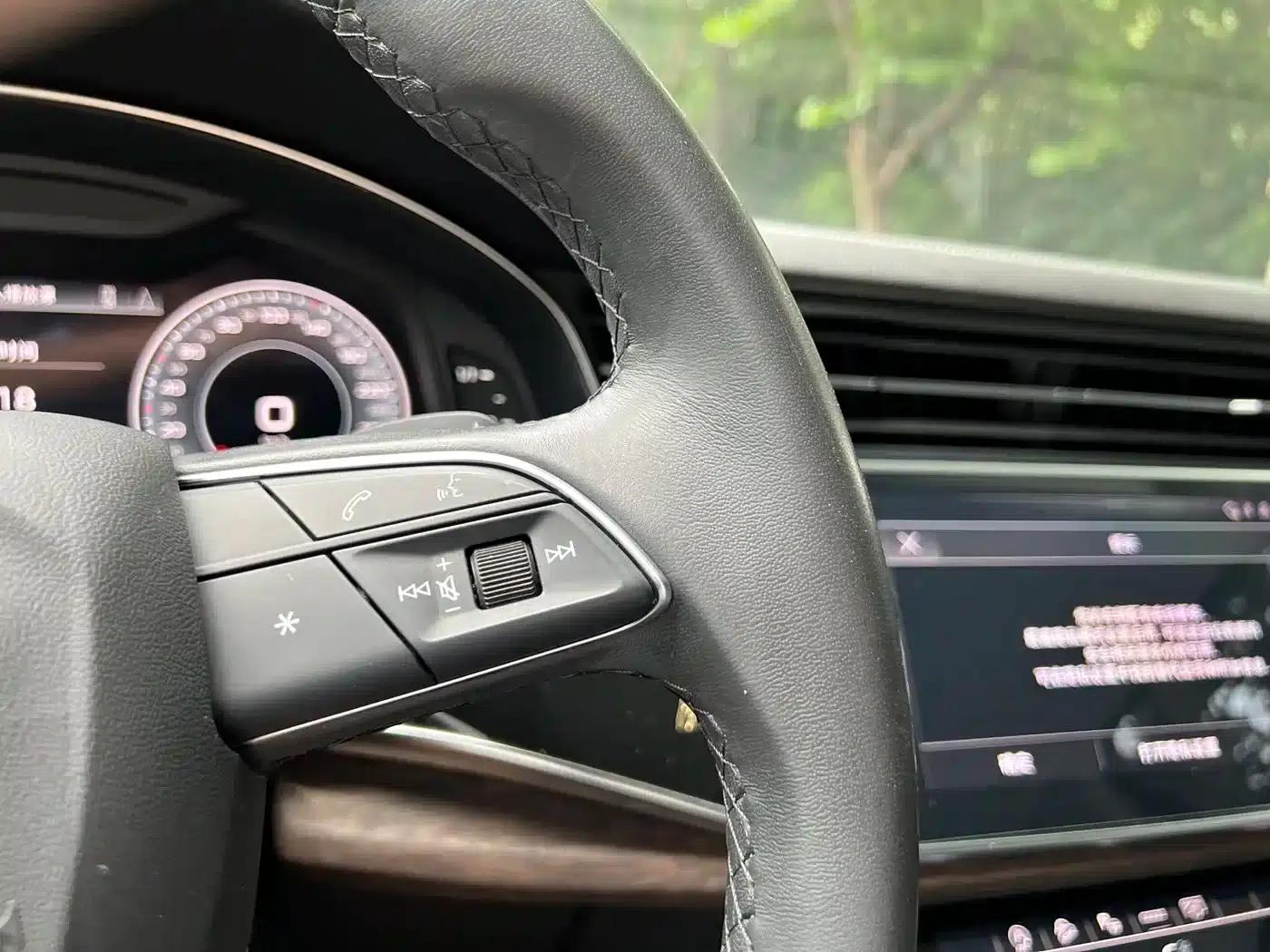 Audi Q7 2023 45 TFSI quattro S line Sport — миниатюра 13