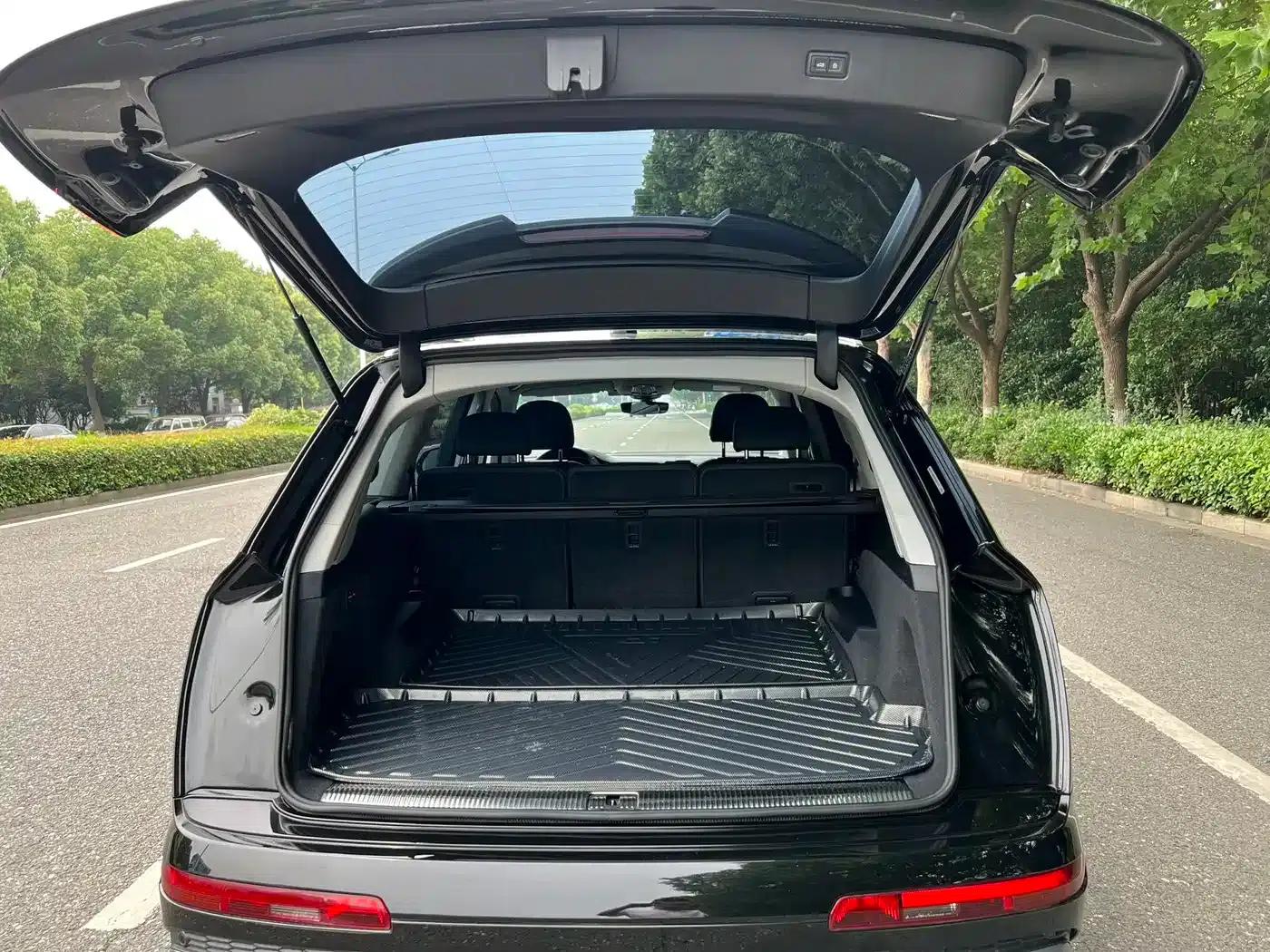 Audi Q7 2023 45 TFSI quattro S line Sport — миниатюра 14