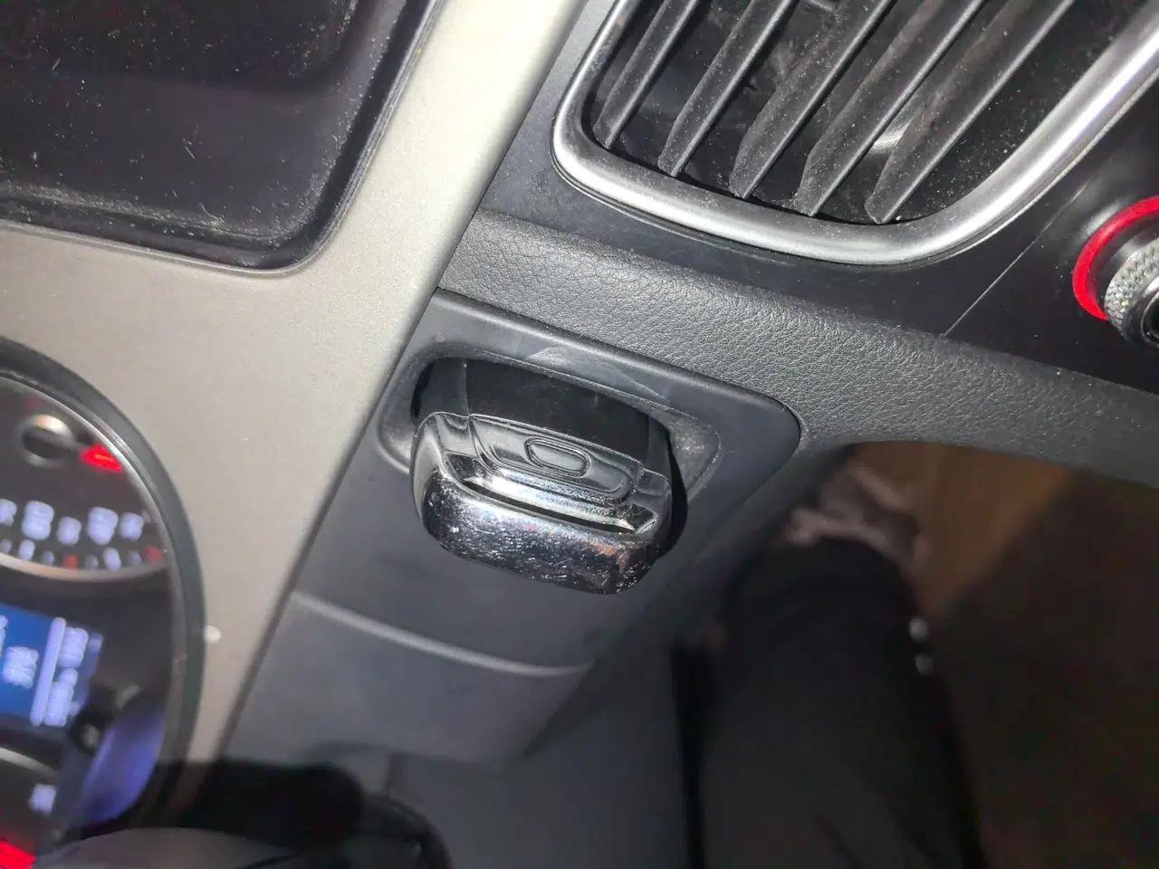 Audi A4L 2015 30 TFSI Automatic Comfort Model — миниатюра 17