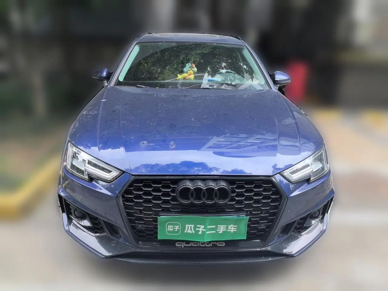 Audi A4 2020 Avant Futurist 40 TFSI Luxury Dynamic Model — миниатюра 2