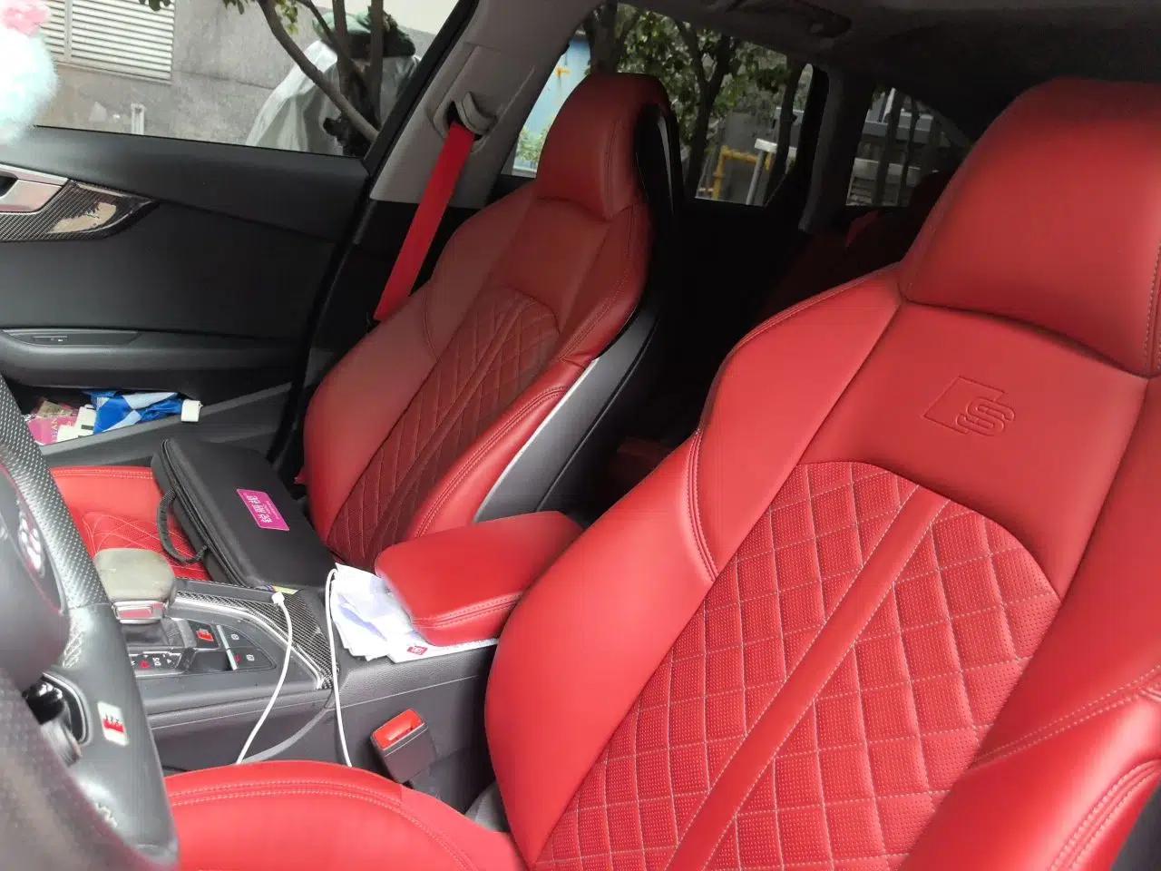 Audi A4 2020 Avant Futurist 40 TFSI Luxury Dynamic Model — миниатюра 15