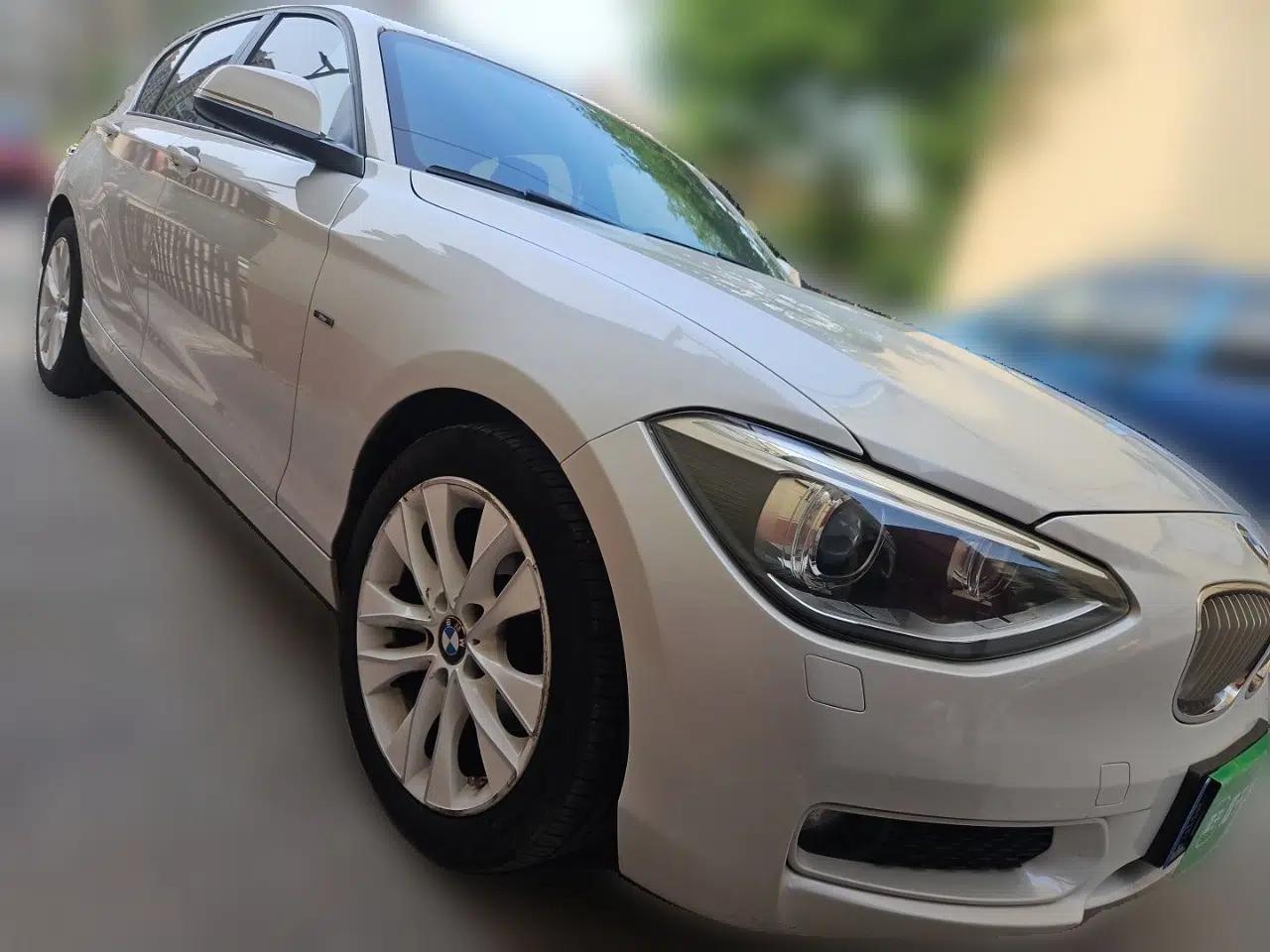 BMW 1 Series 2012 116i Urban Edition — миниатюра 3
