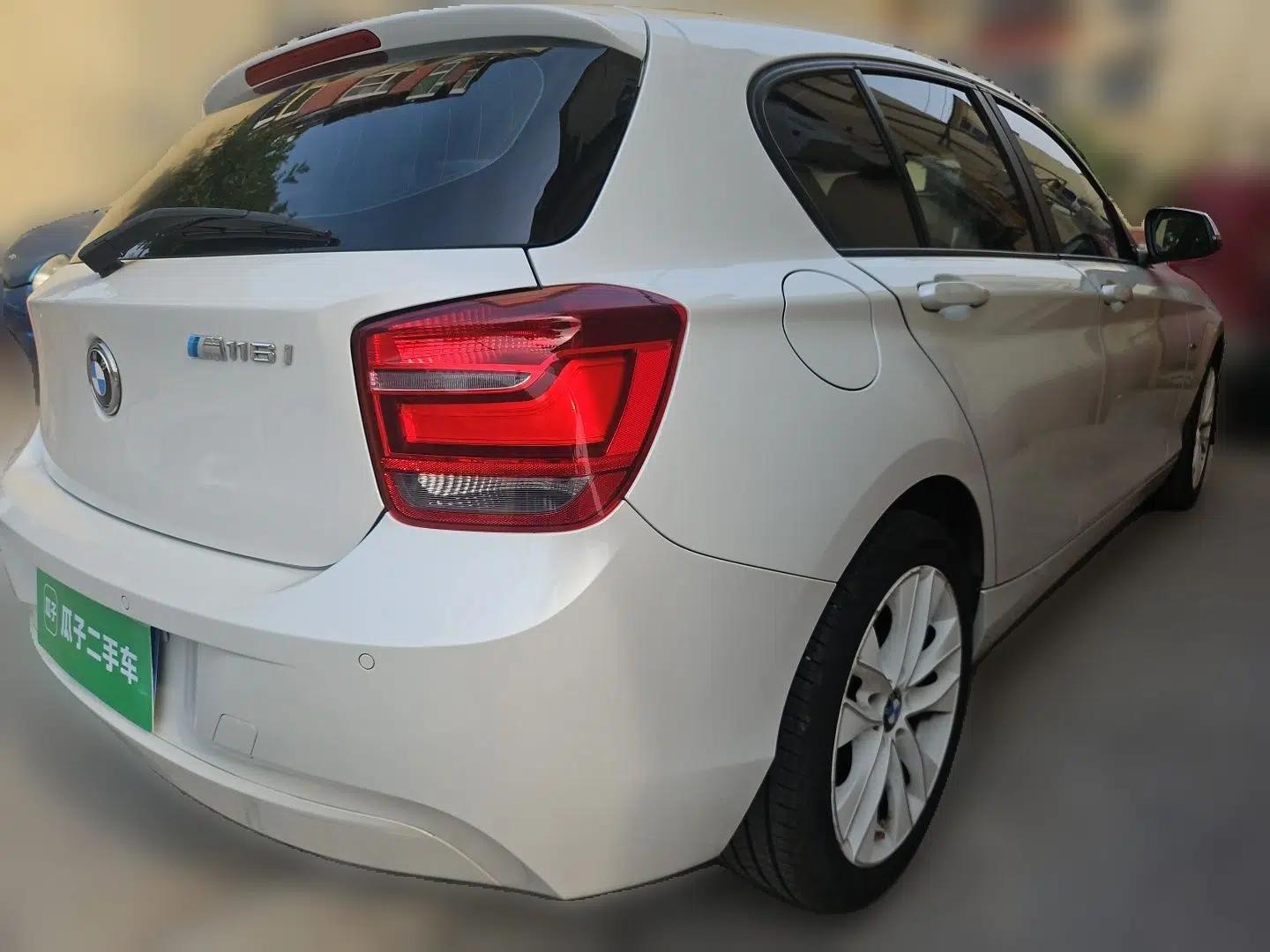 BMW 1 Series 2012 116i Urban Edition — миниатюра 6