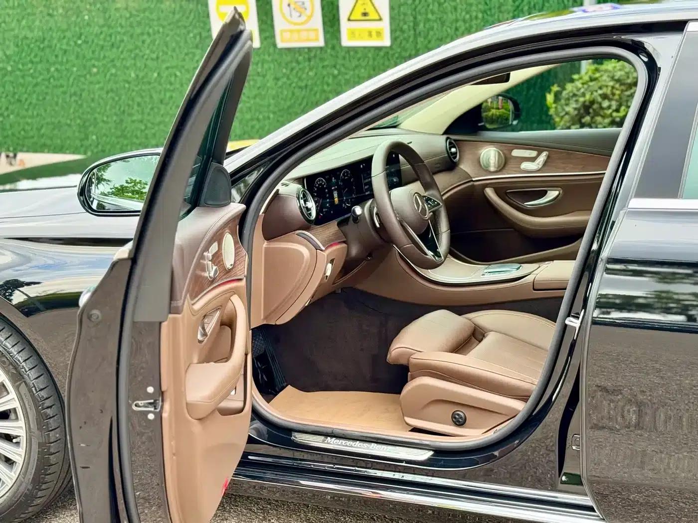 2022 Mercedes-Benz E-Class E 300 L Luxury — миниатюра 4