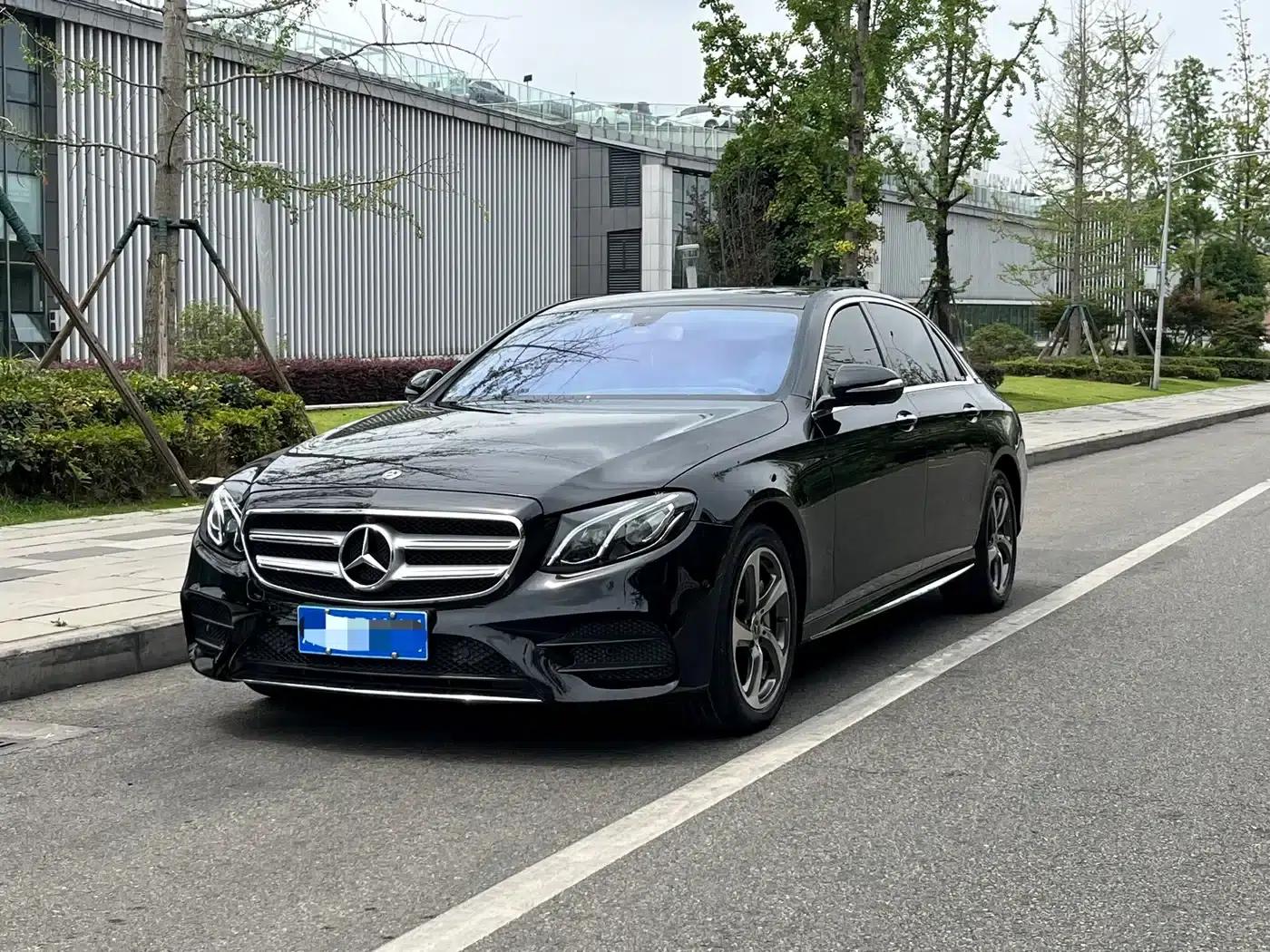 2016 Mercedes-Benz E-Class E 300 L Sport Style — миниатюра 1