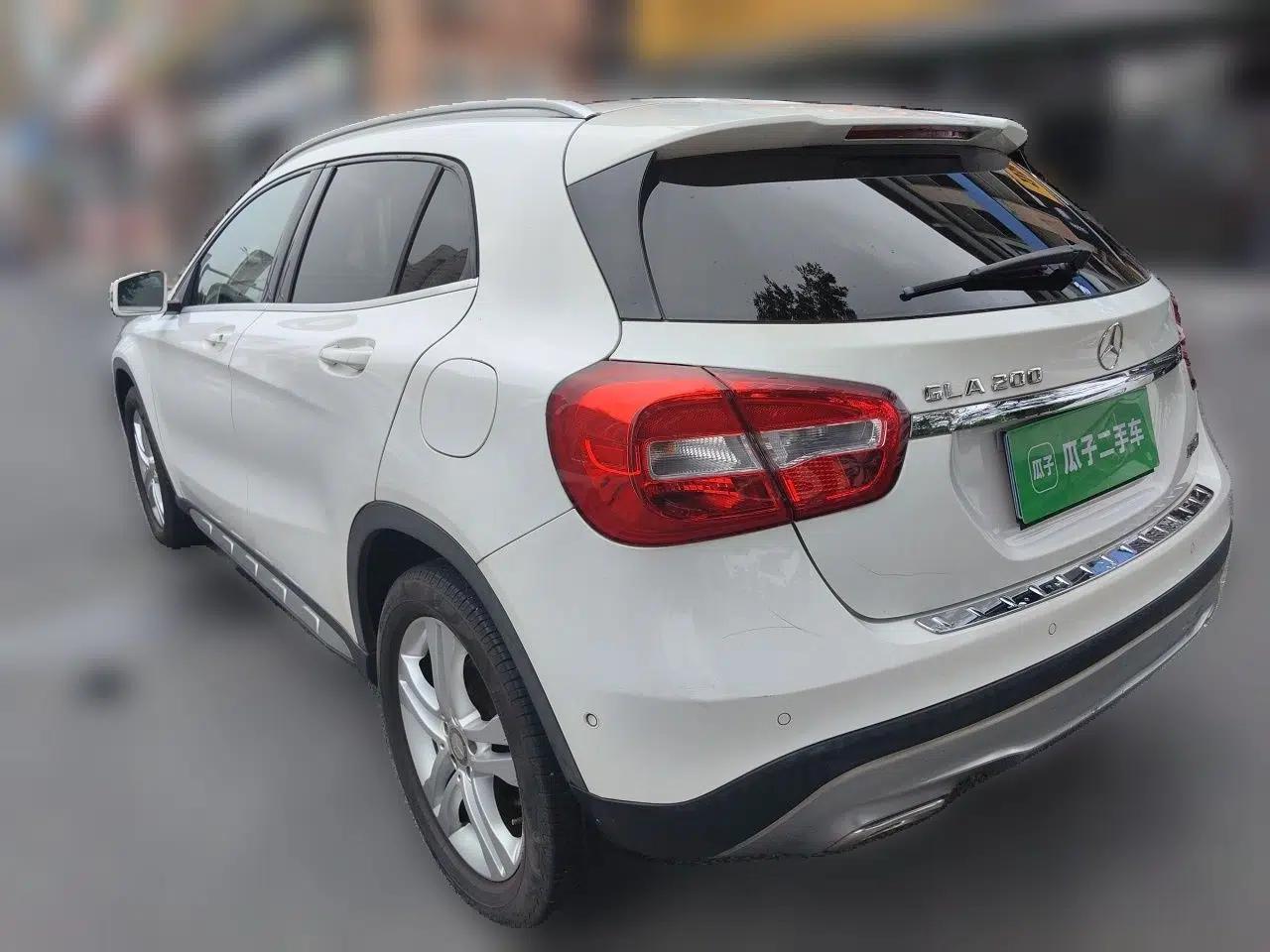 Mercedes-Benz GLA 2016 GLA 200 Sport Edition — миниатюра 4