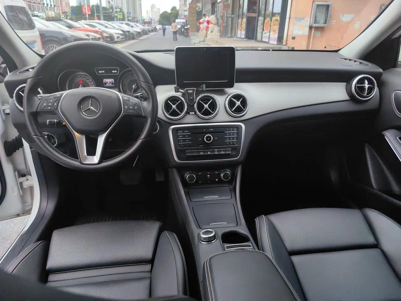 Mercedes-Benz GLA 2016 GLA 200 Sport Edition — миниатюра 9
