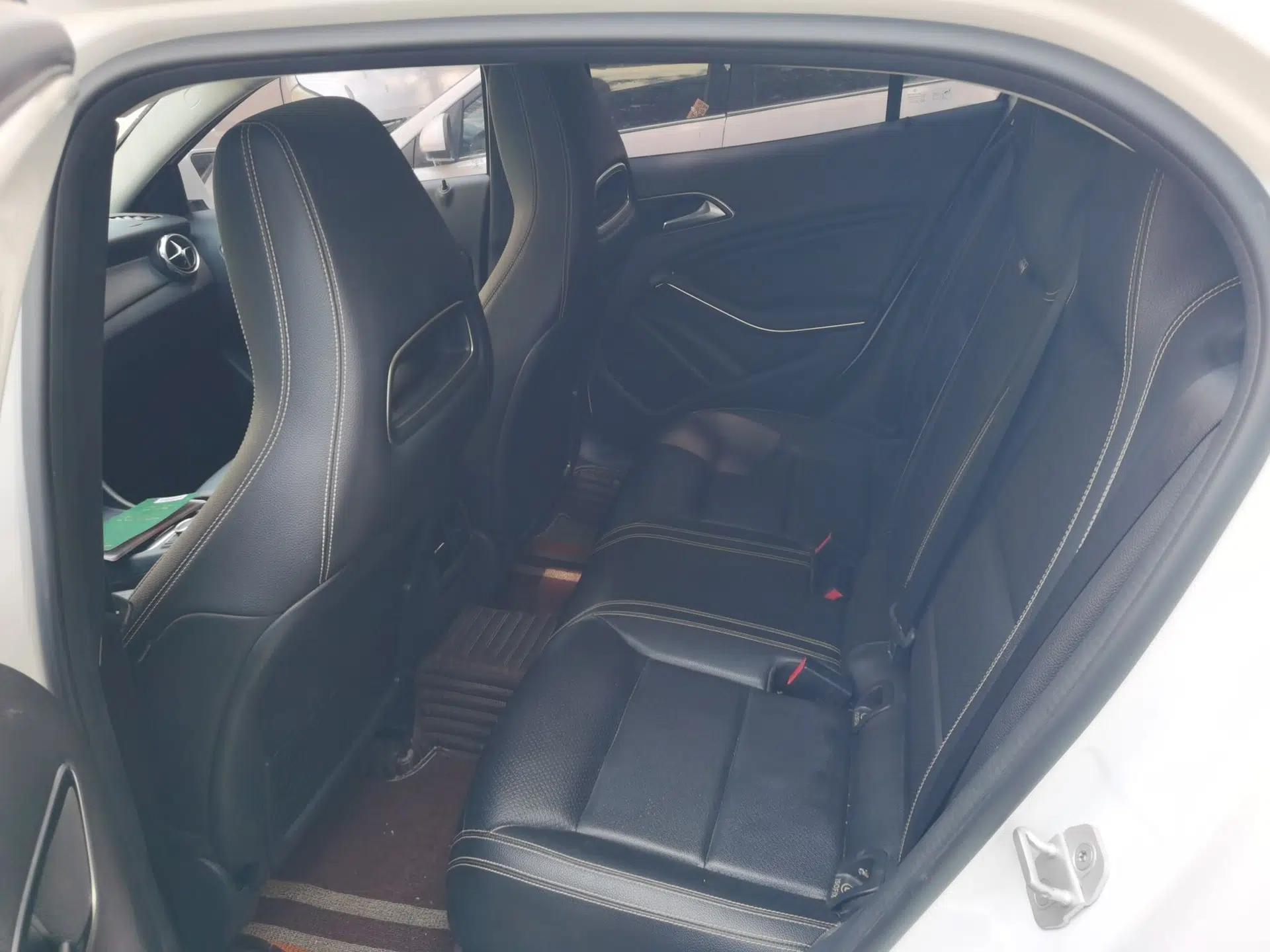 Mercedes-Benz GLA 2017 GLA 200 Sport Edition — миниатюра 17