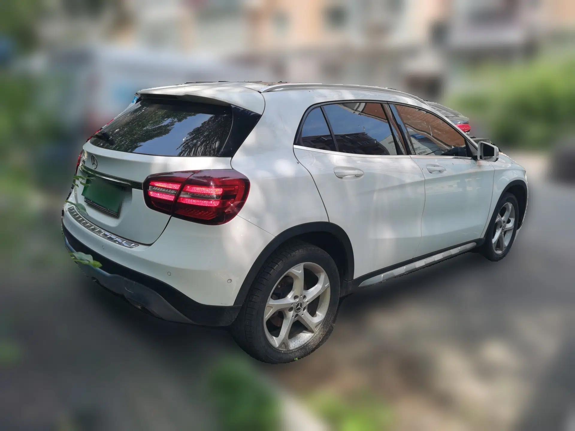 Mercedes-Benz GLA 2017 GLA 200 Sport Edition — миниатюра 6