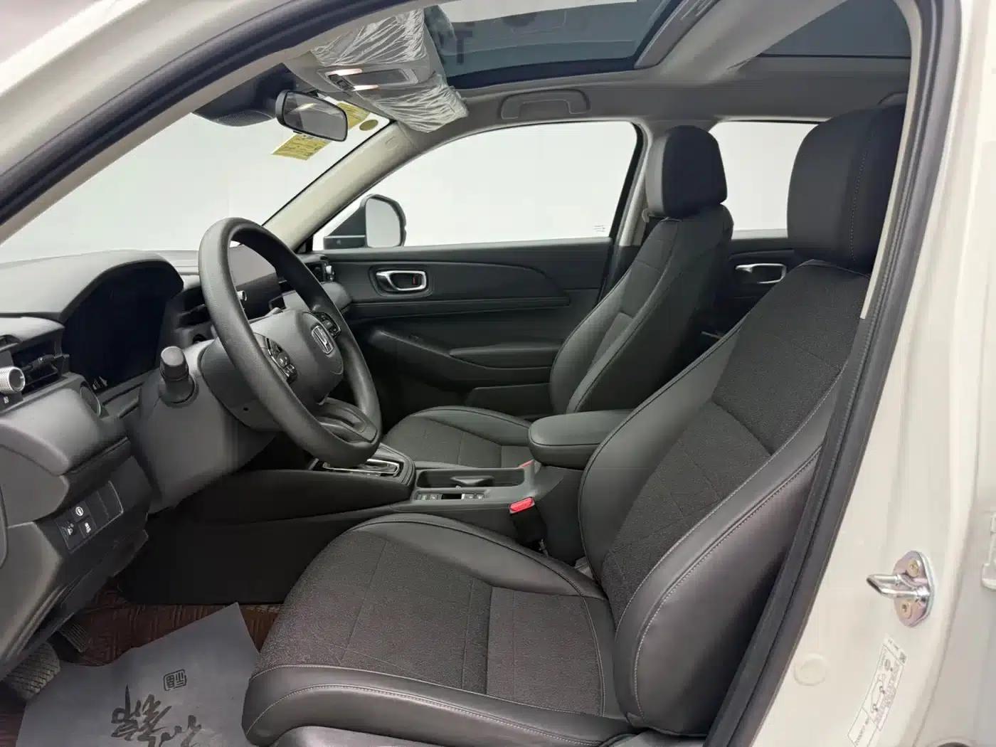Vezel 2023 1.5L CVT Tech Edition — миниатюра 6