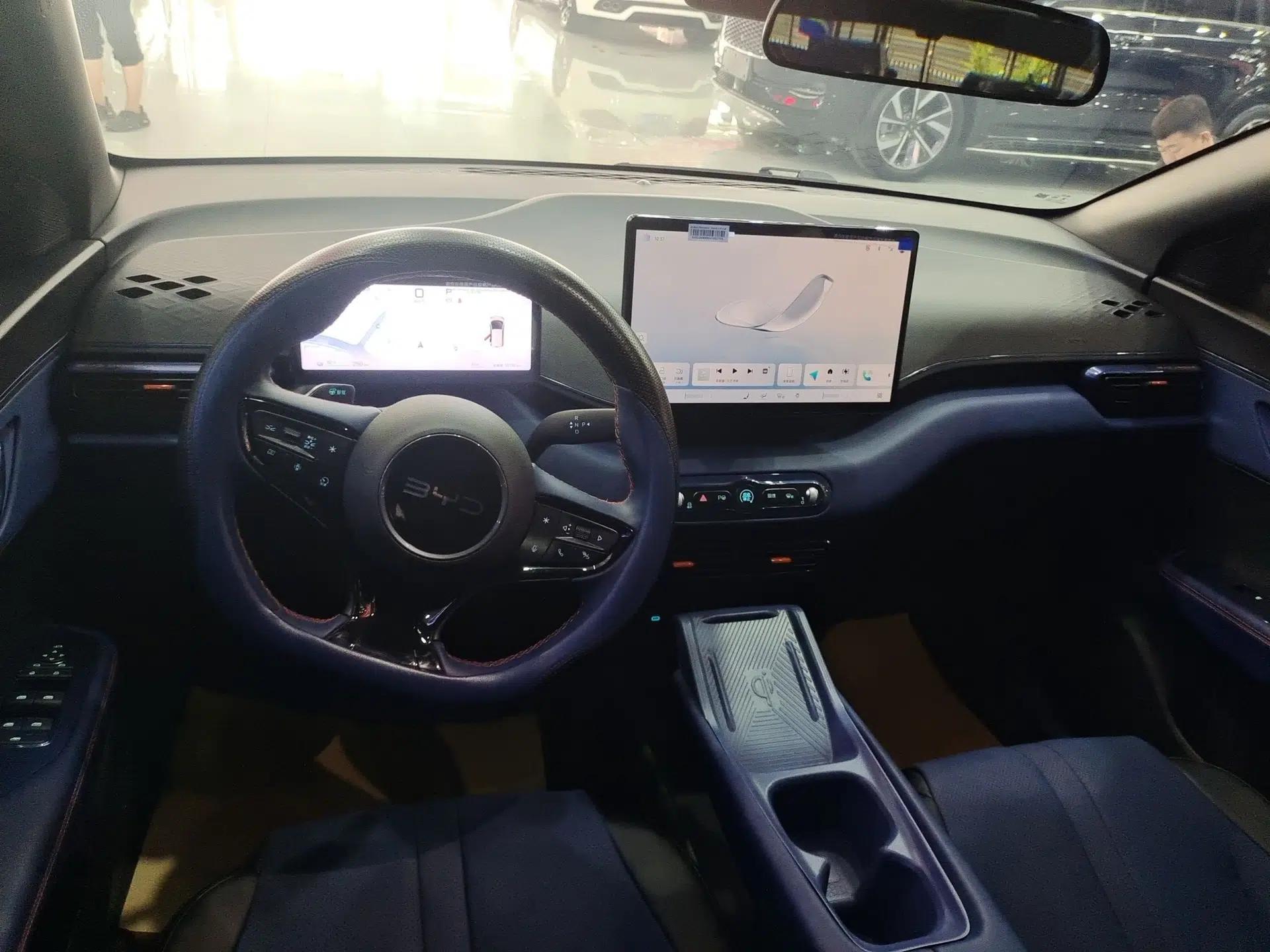 BYD Seagull 2025 Smart Drive Version 305 km Freedom Edition — миниатюра 15