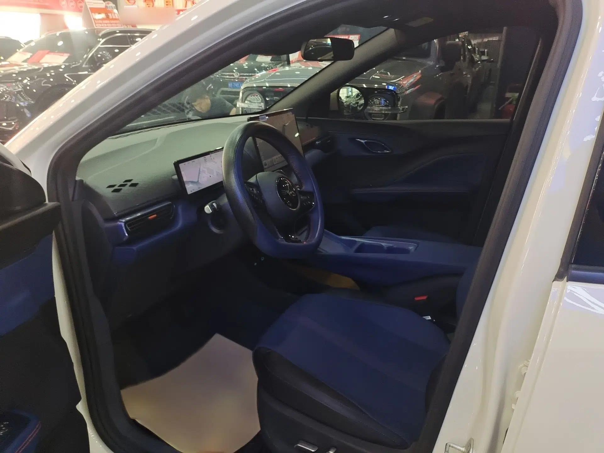 BYD Seagull 2025 Smart Drive Version 305 km Freedom Edition — миниатюра 16