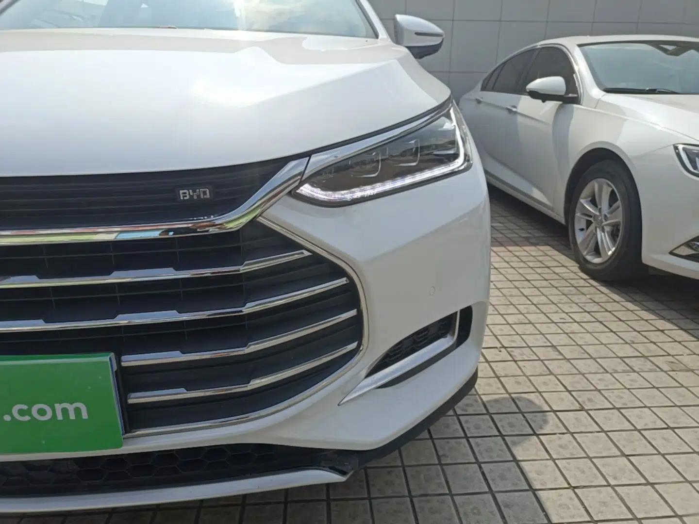 BYD Tang 2019 2.0T Automatic SmartConnect Prestige 5-Seater China VI Standard — миниатюра 8