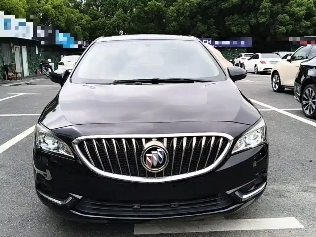 Buick Verano 2017 Sedan 15S Automatic Entry-Level — миниатюра 3