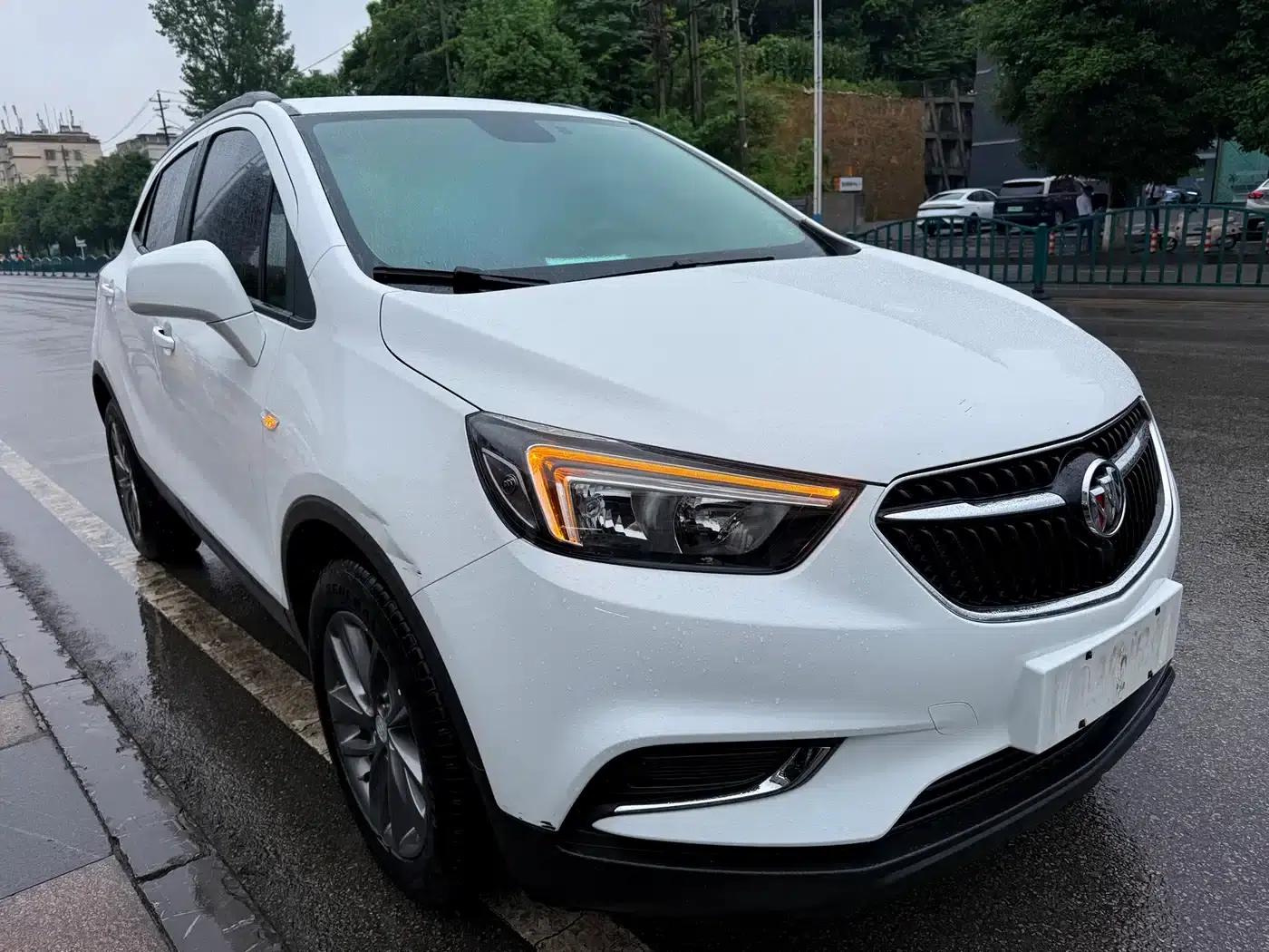 2017 Buick Encore 18T Automatic 2WD Urban Fashion Model — миниатюра 3