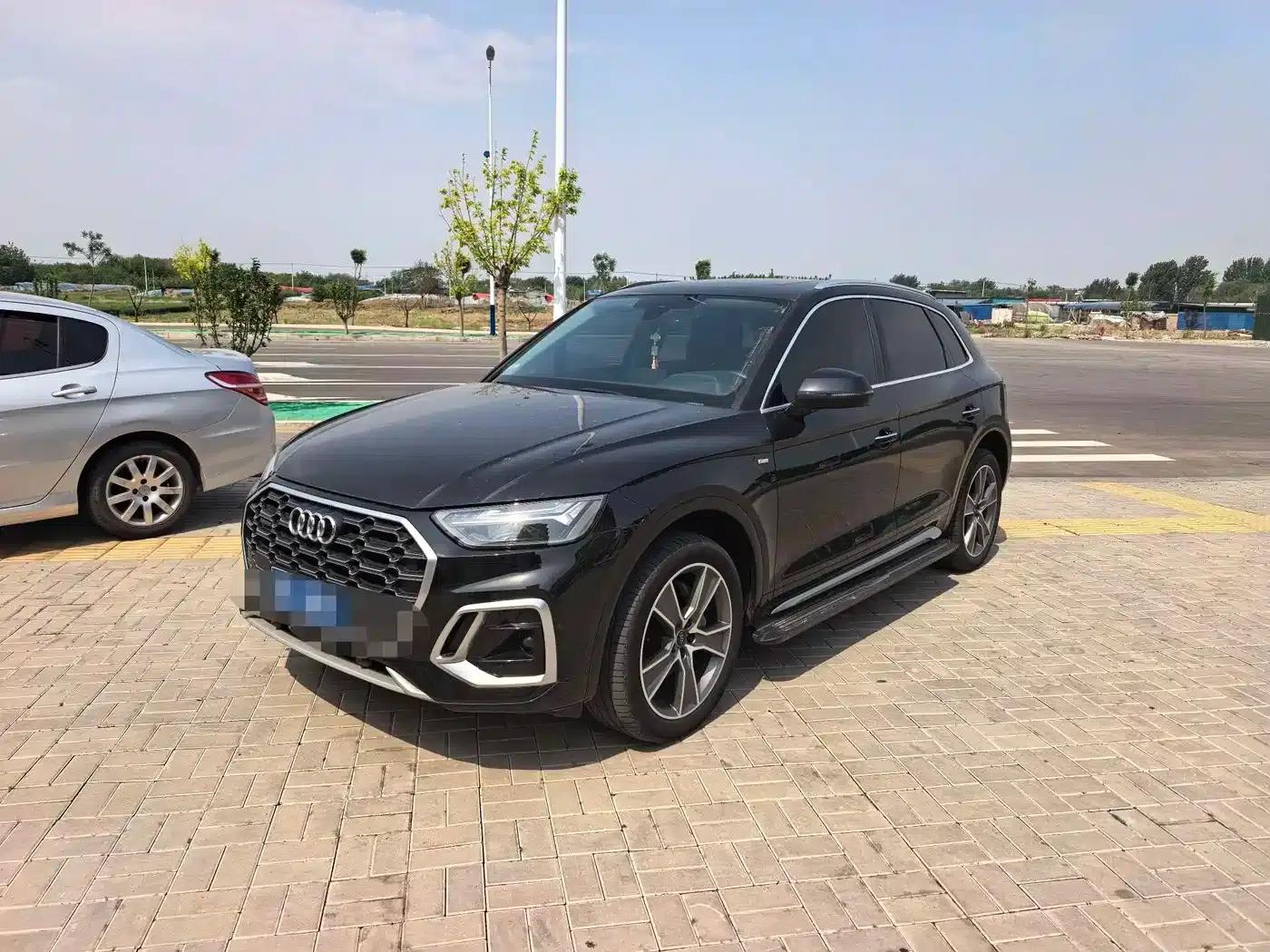 Audi Q5L 2022 40T Fashion Dynamic Edition — миниатюра 1