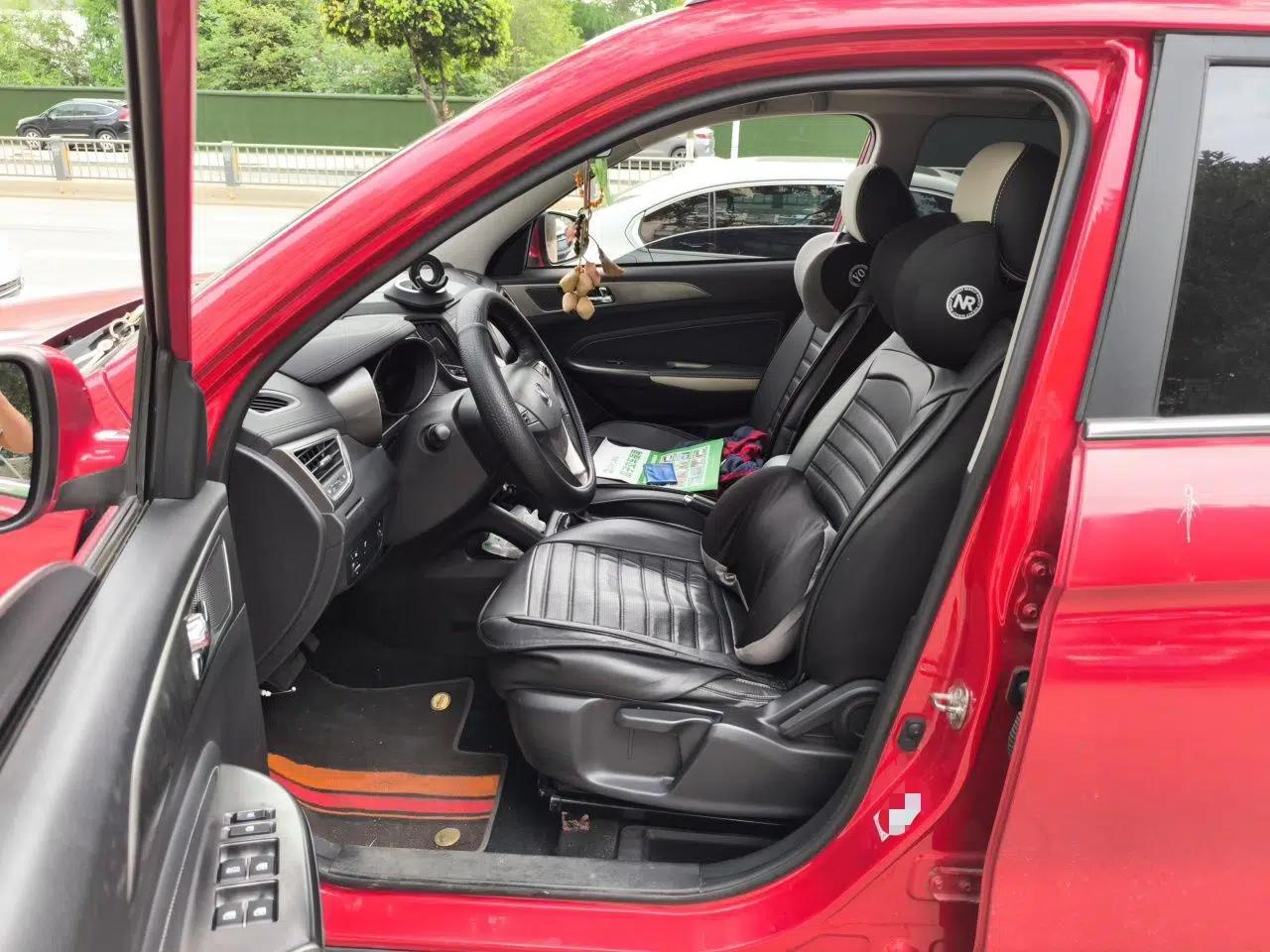 CHANGAN CS35 2017 1.6L Automatic Luxury Model — миниатюра 15