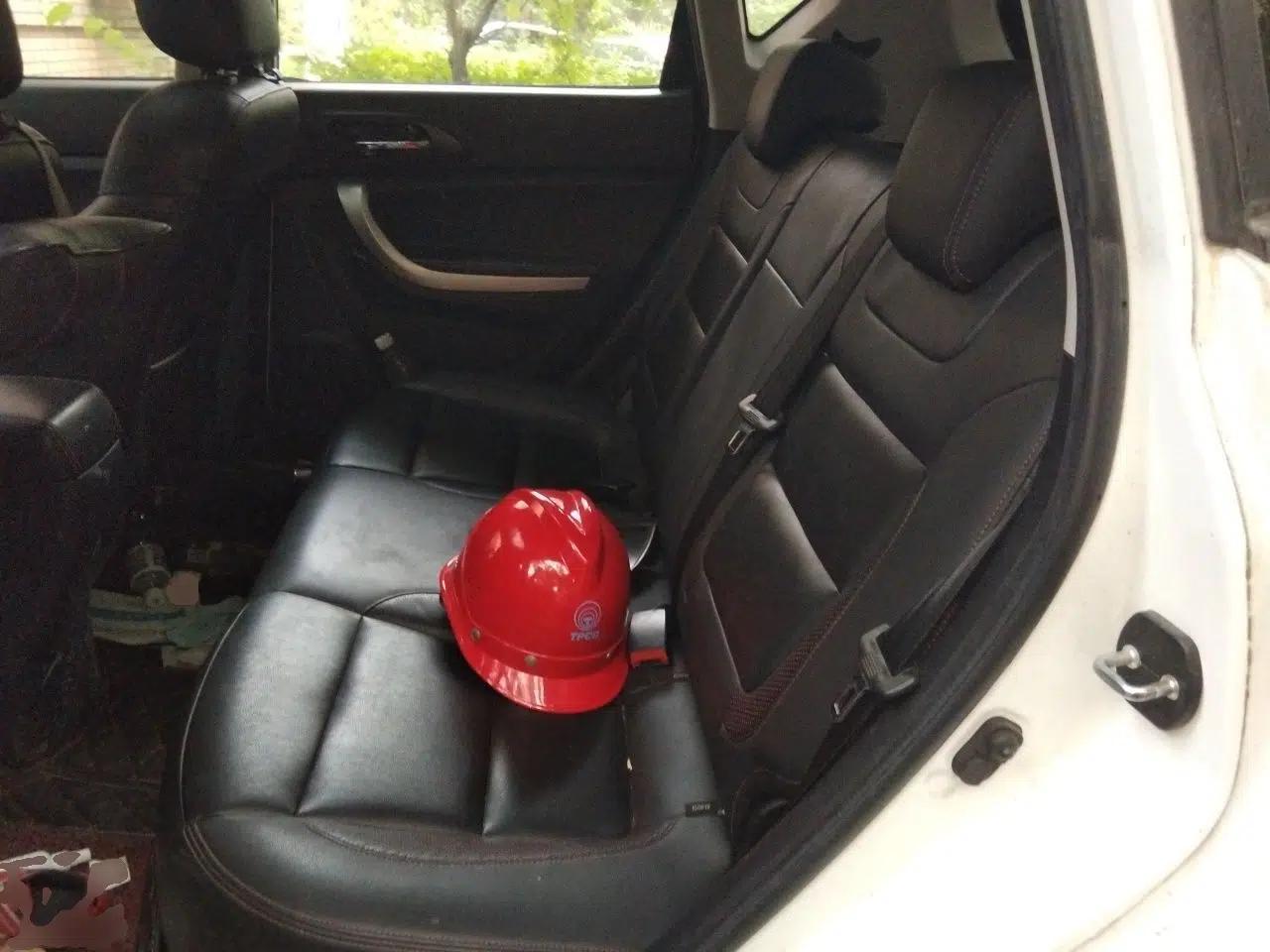 CHANGAN CS35 2016 1.6L Manual Luxury Model China IV — миниатюра 17
