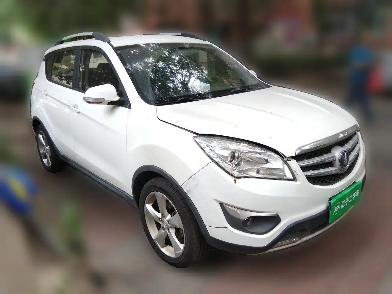 CHANGAN CS35 2016 1.6L Manual Luxury Model China IV — миниатюра 3