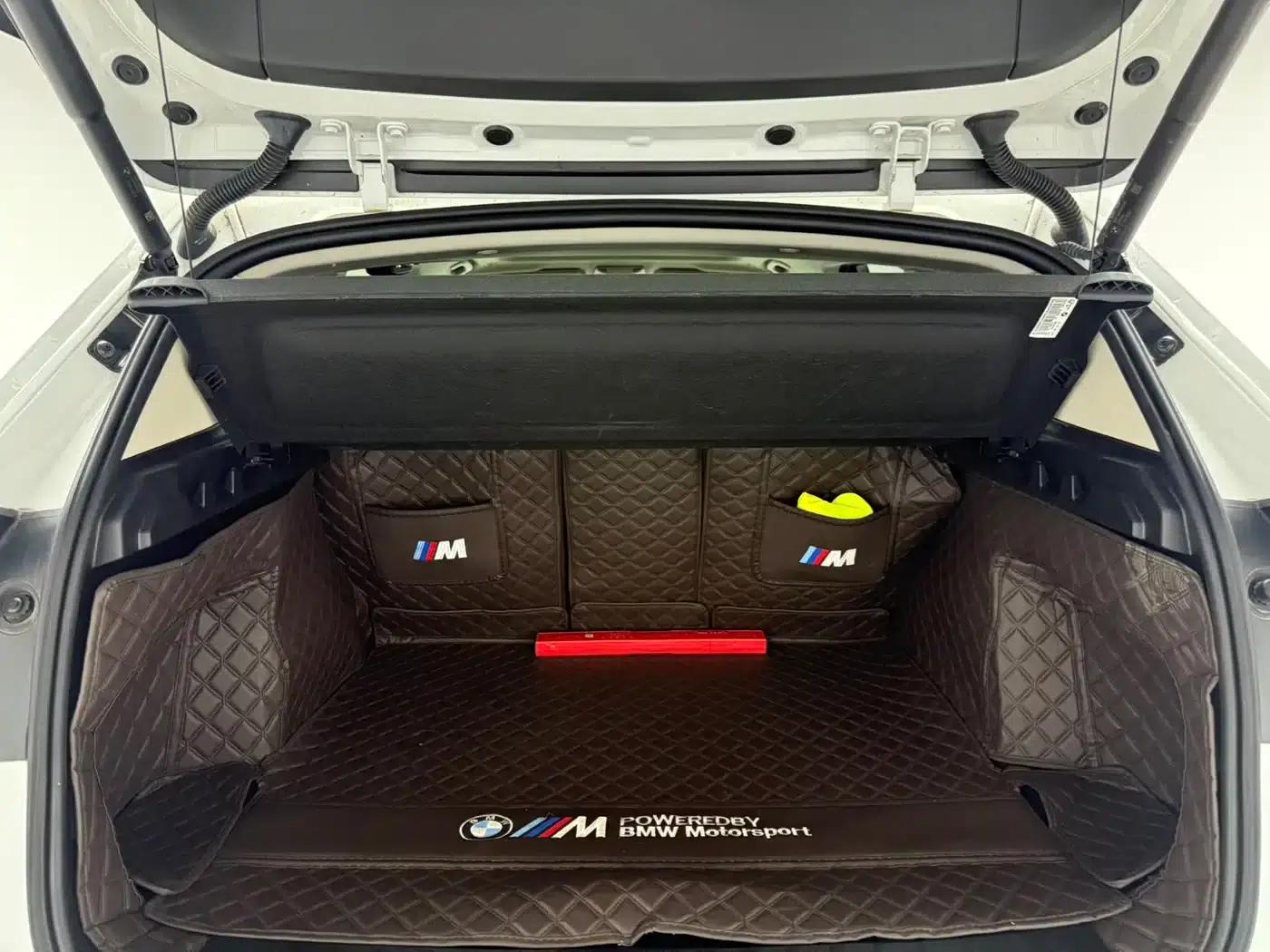 BMW X1 2024 sDrive20Li X Design Package — миниатюра 5