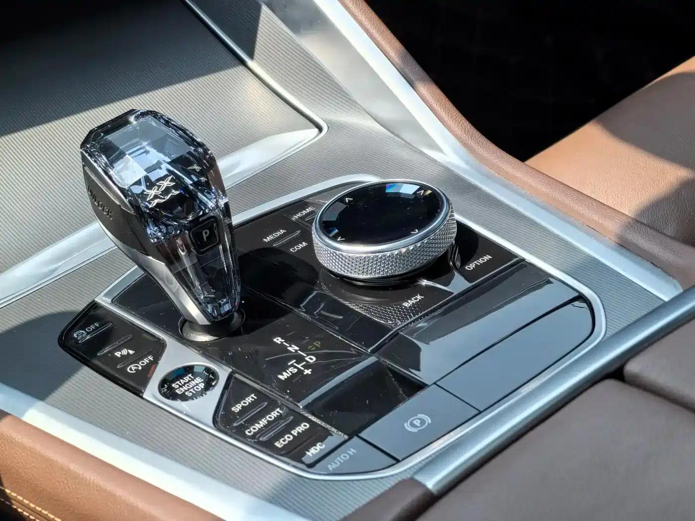 2022 BMW X6 xDrive30i M Sport Package — миниатюра 13