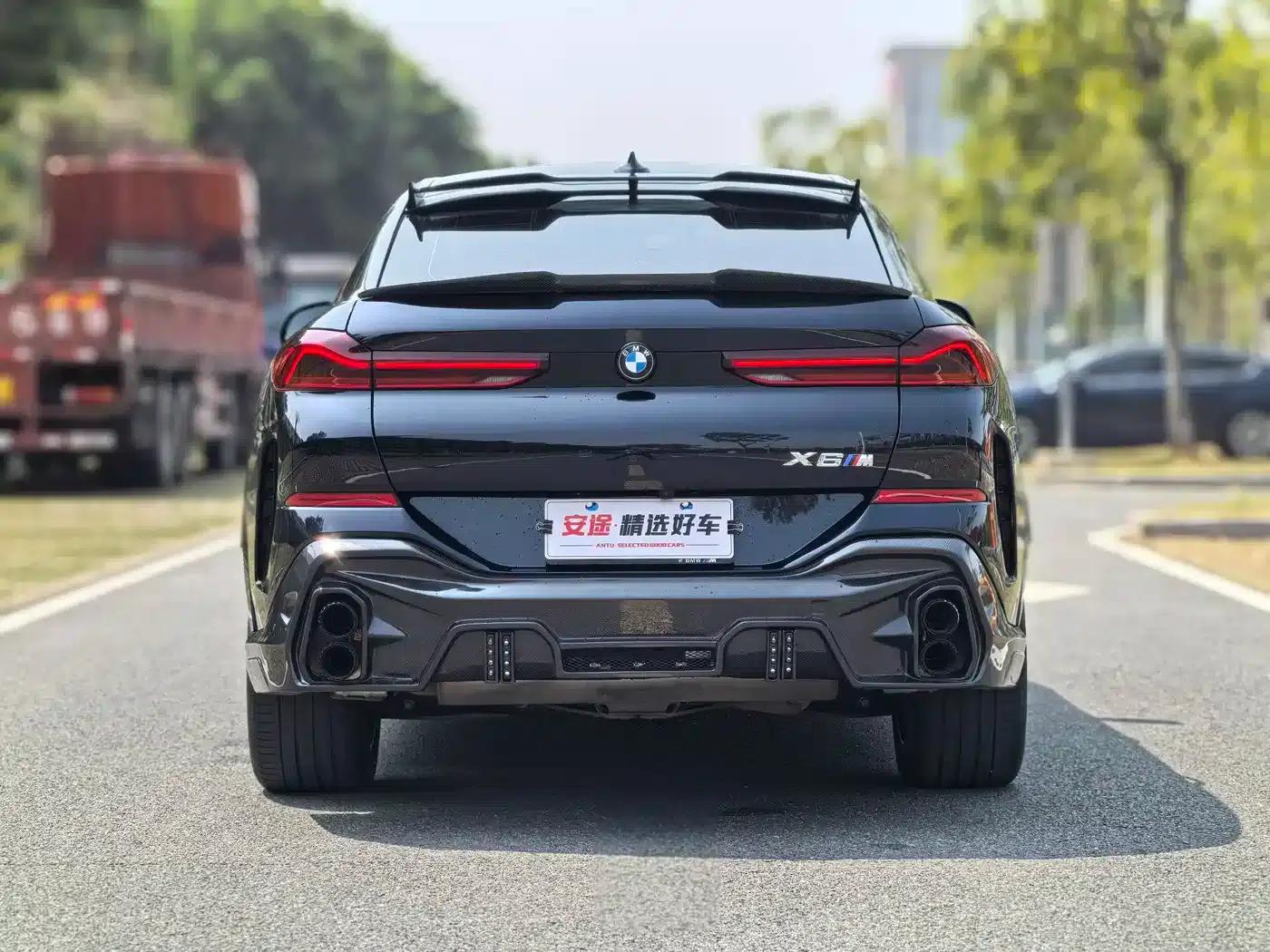 2022 BMW X6 xDrive30i M Sport Package — миниатюра 4
