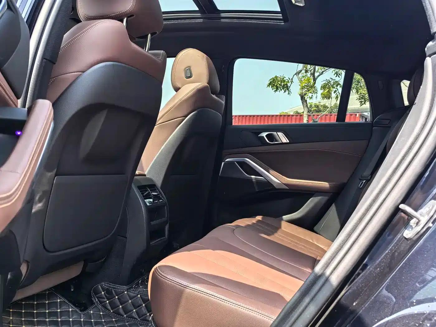 2022 BMW X6 xDrive30i M Sport Package — миниатюра 8