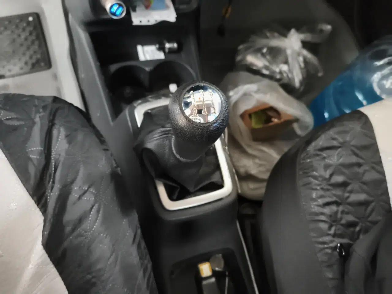 CHANGAN OSHAN Olisway 2013 1.2L Manual Elite Model — миниатюра 14