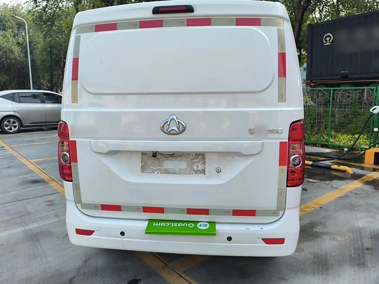 CHANGAN KAICHENG Ruixing M60 2023 1.5L GDI Base Model 2-Seat Van — миниатюра 5