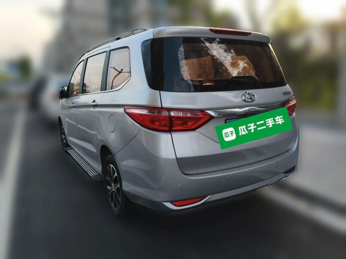 CHANGAN KAICHENG Oushang A600 2016 1.5L Manual Luxury 7-Seater — миниатюра 4