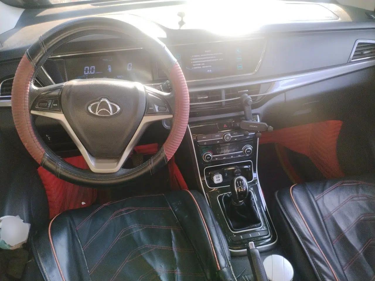 CHANGAN KAICHENG Oushang A600 2018 1.5L Manual Luxury Model — миниатюра 9