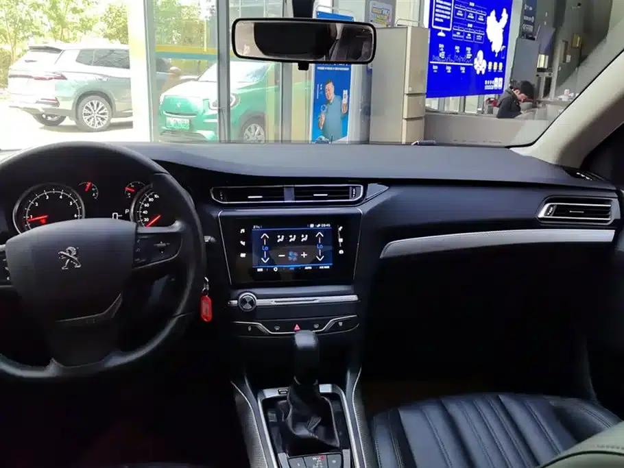 Peugeot 408 2020 360THP 10th Anniversary Edition — миниатюра 13