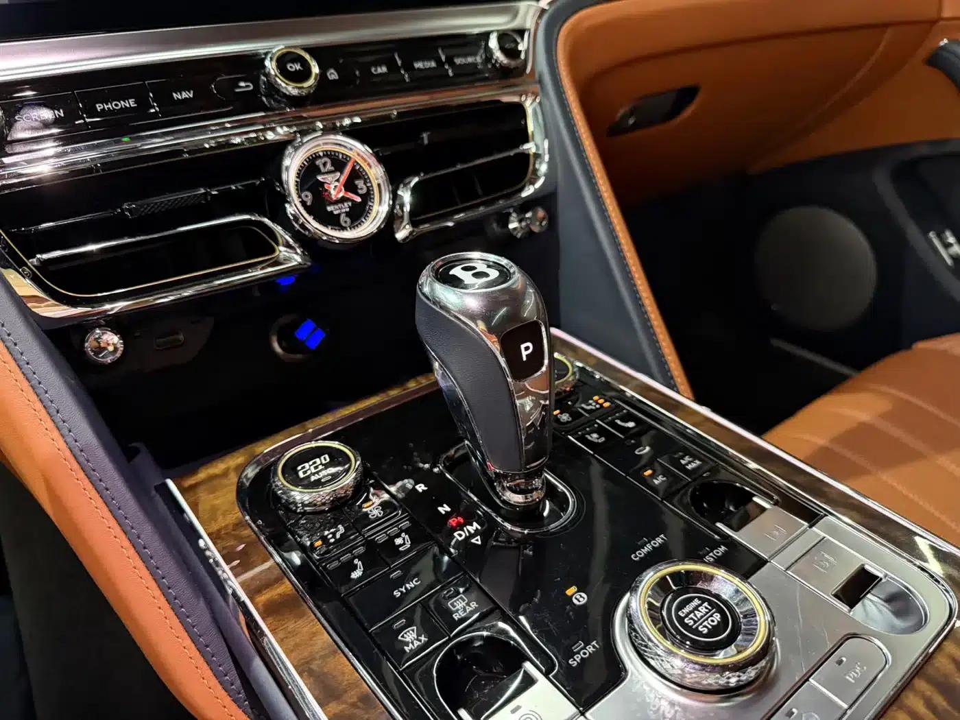 Flying Spur 2020 6.0T W12 Standard Edition — миниатюра 4