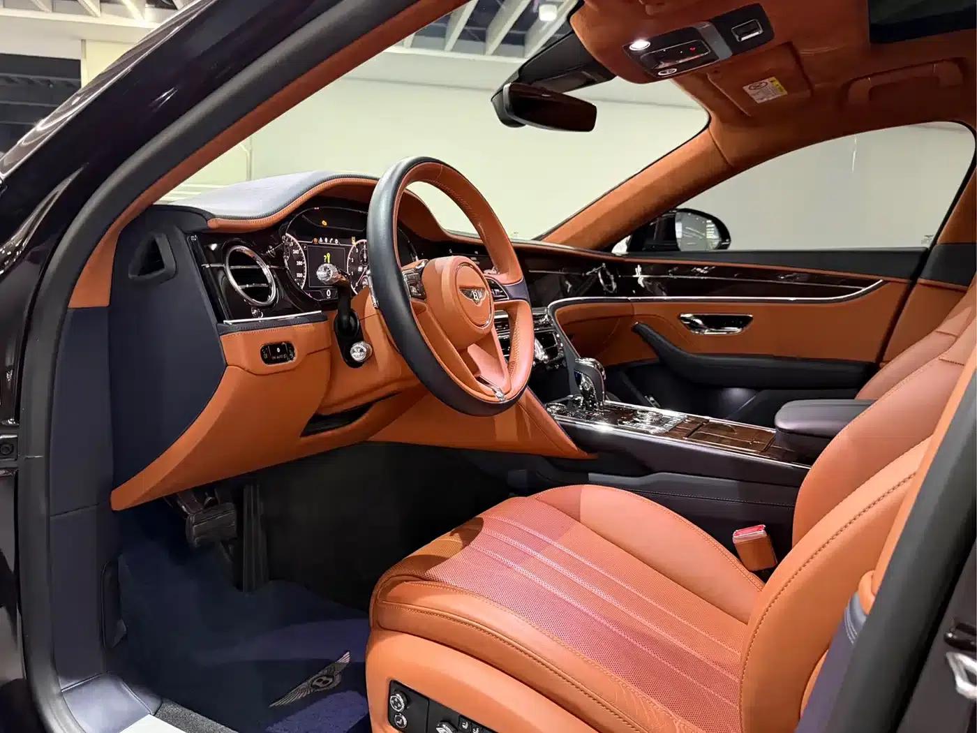 Flying Spur 2020 6.0T W12 Standard Edition — миниатюра 5