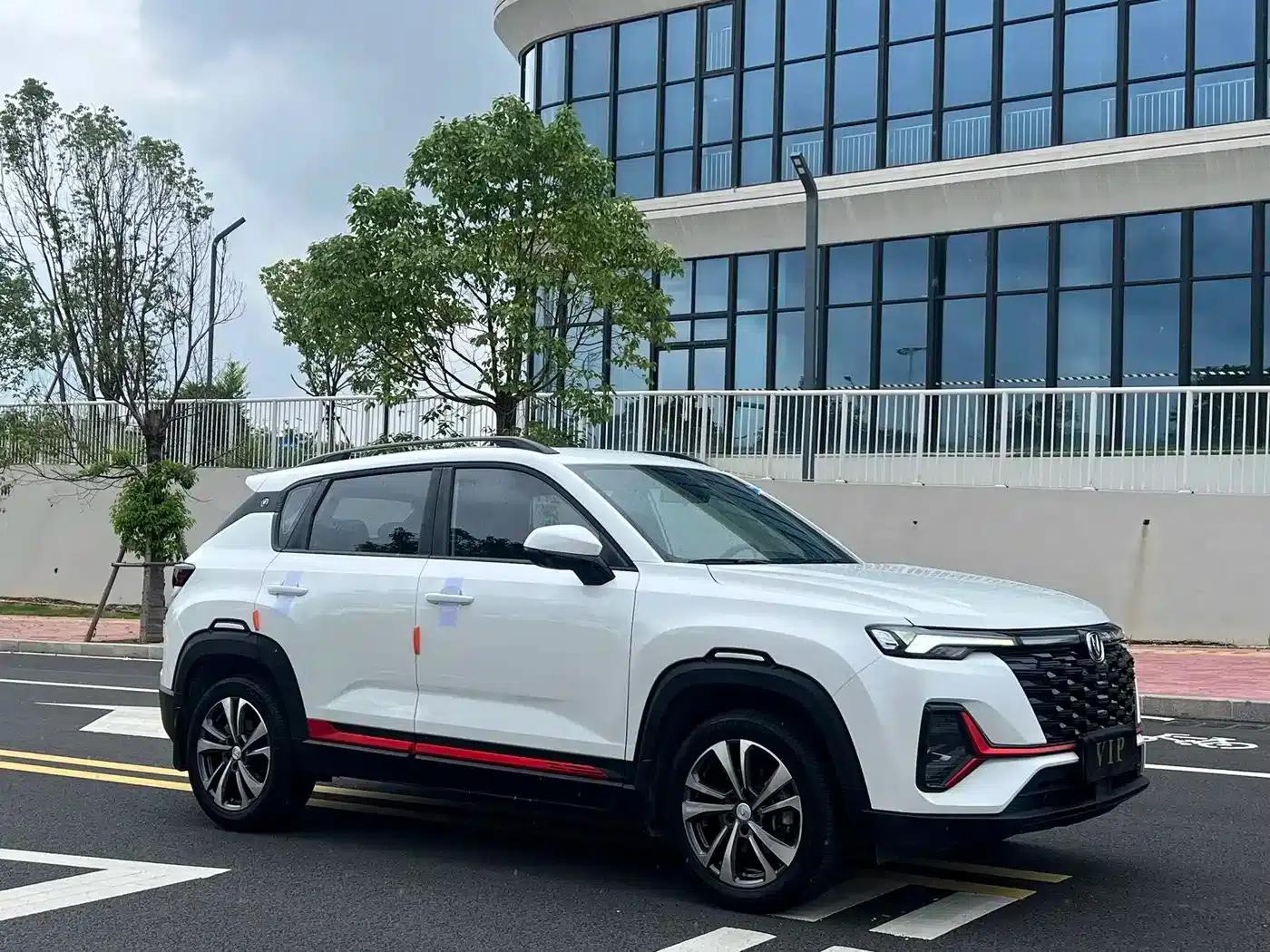 Changan CS35PLUS 2023 Enjoy Edition 1.4T DCT Luxury Model — миниатюра 3