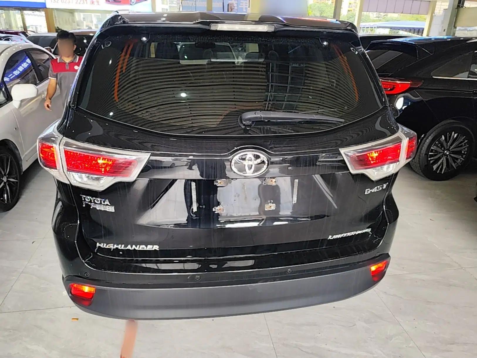 Toyota Highlander 2015 2.0T Four-Wheel Drive Ultimate Edition 7-Seater — миниатюра 5