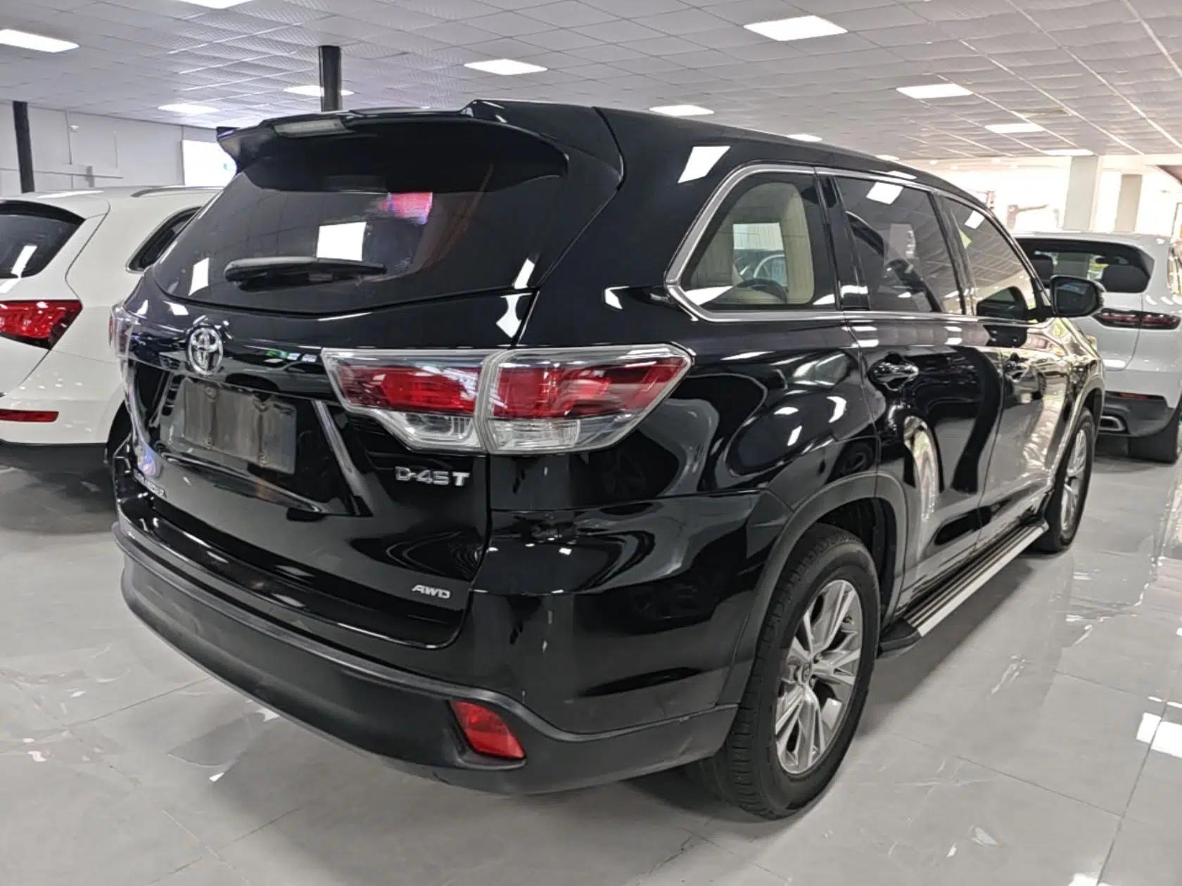 Toyota Highlander 2017 2.0T Four-Wheel Drive Elite Edition 7-Seater — миниатюра 6
