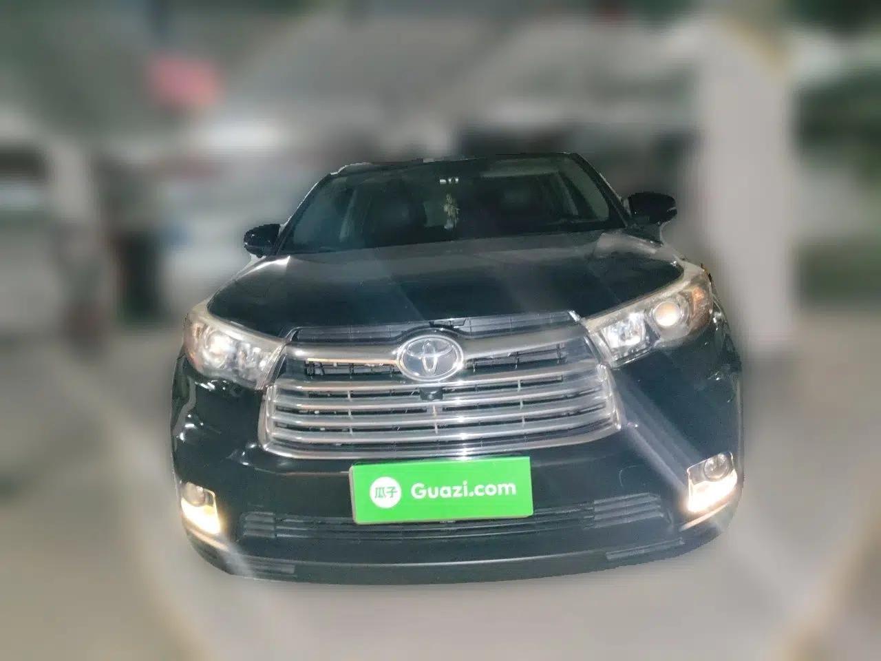 Toyota Highlander 2015 2.0T Two-Wheel Drive Luxury Edition 7 Seats — миниатюра 2