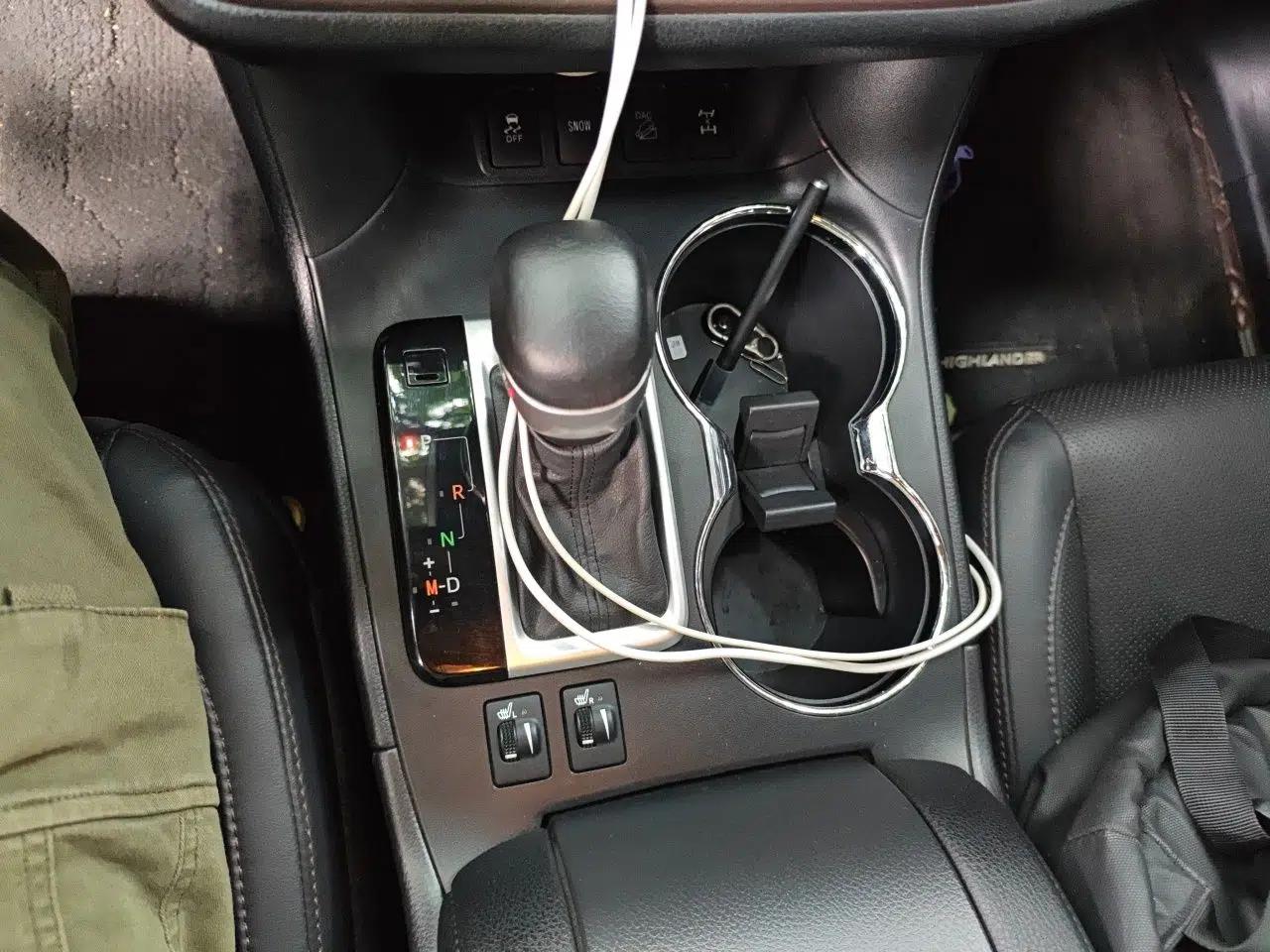 Toyota Highlander 2021 2.0T Four-Wheel Drive Prestige Version 7 Seats — миниатюра 14