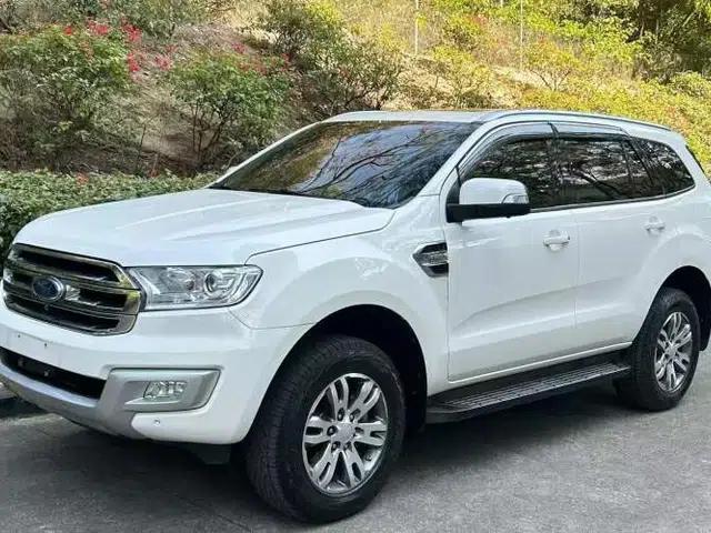 Ford Everest 2017 2.0T Gasoline Automatic 4x4 Luxury Edition 5 Seats