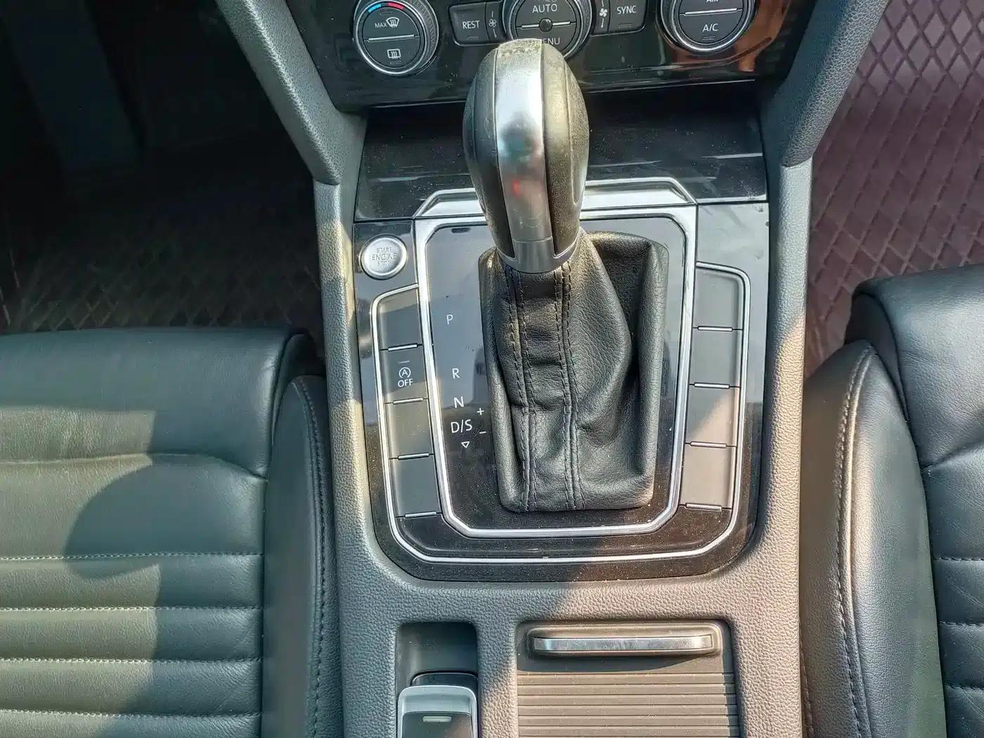 2019 Volkswagen Magotan 330TSI DSG Luxury Edition (China VI Emission Standard) — миниатюра 13