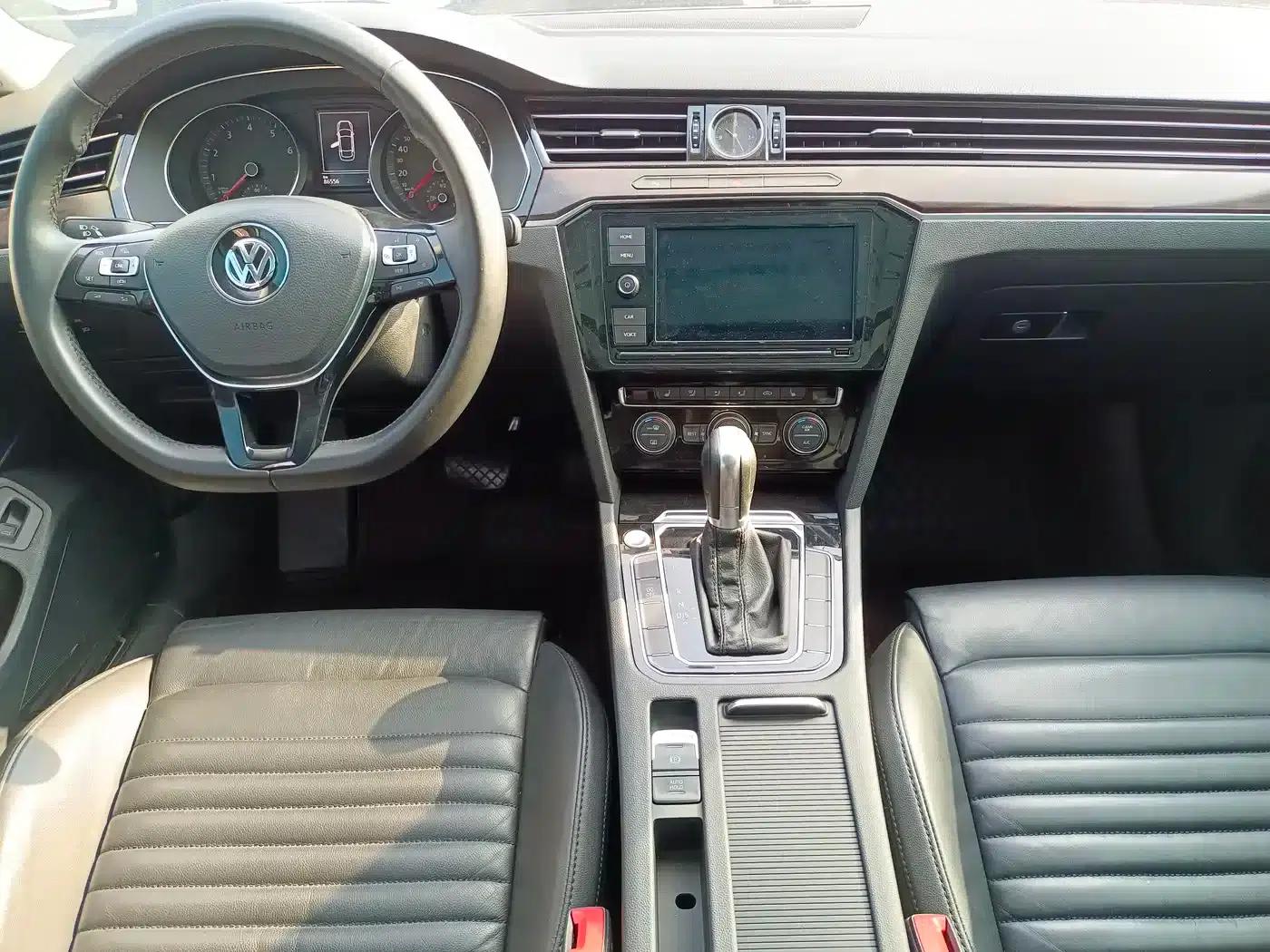 2019 Volkswagen Magotan 330TSI DSG Luxury Edition (China VI Emission Standard) — миниатюра 6