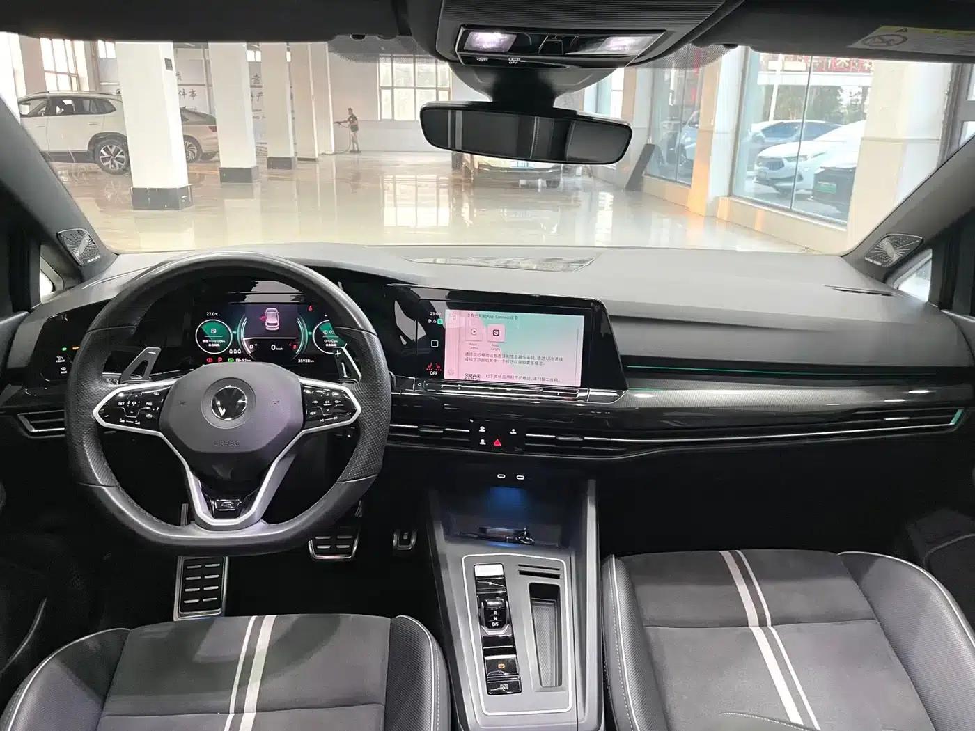 2021 Golf 280TSI DSG R-Line — миниатюра 9