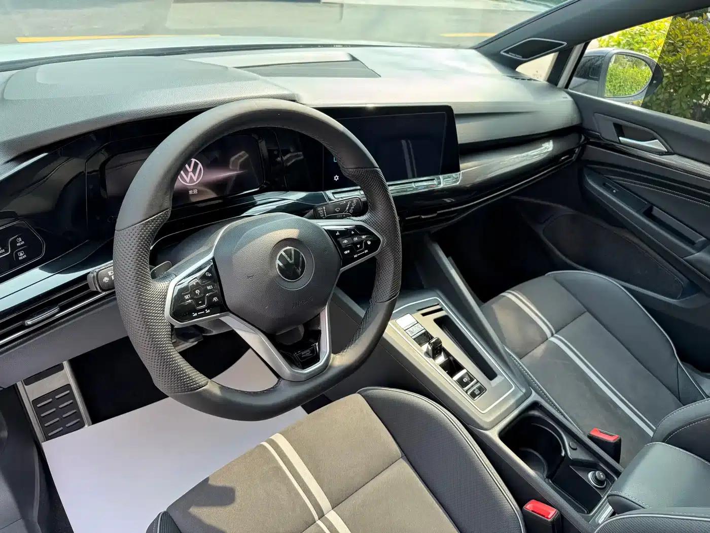2023 Golf Facelift 280TSI DSG R-Line — миниатюра 15