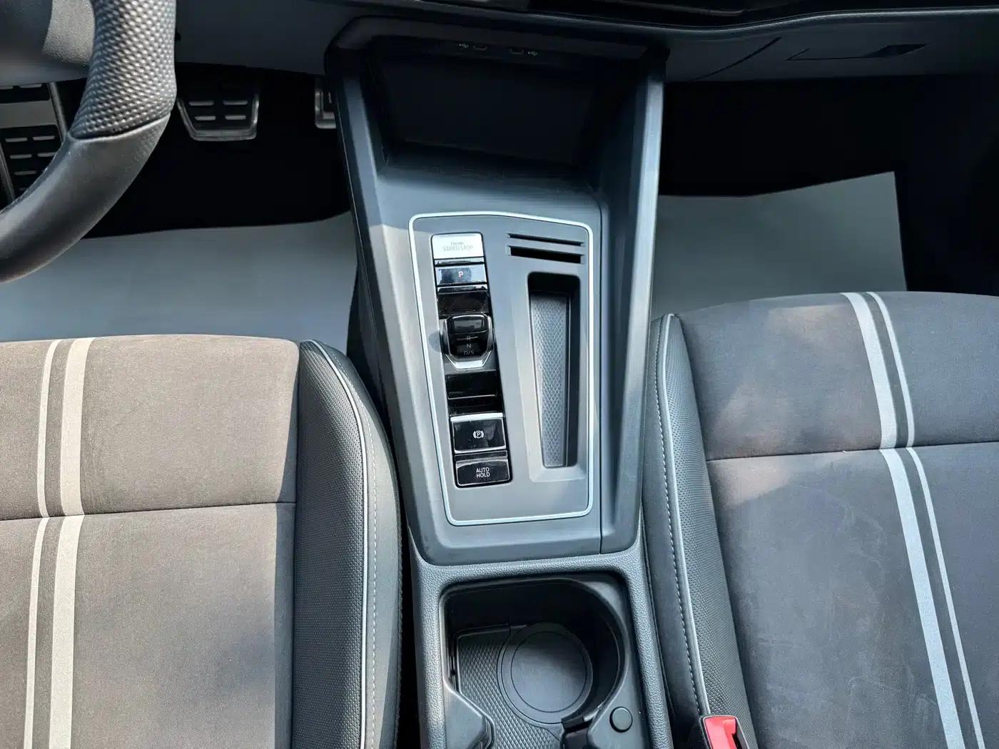2023 Golf Facelift 280TSI DSG R-Line — миниатюра 20