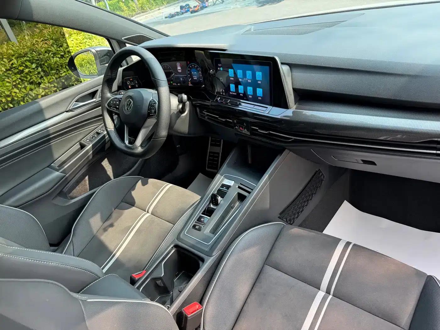 2023 Golf Facelift 280TSI DSG R-Line — миниатюра 24