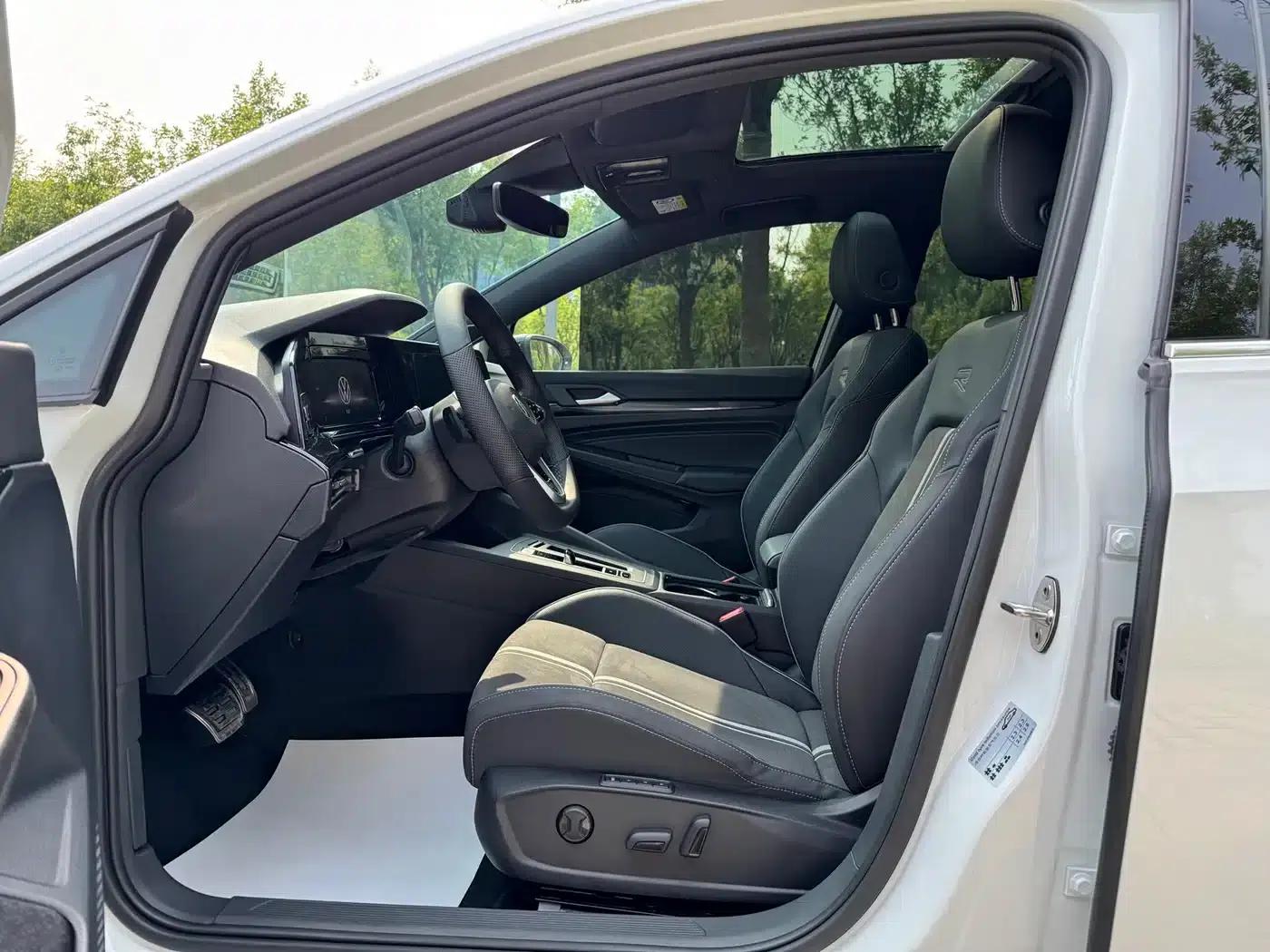 2023 Golf Facelift 280TSI DSG R-Line — миниатюра 9